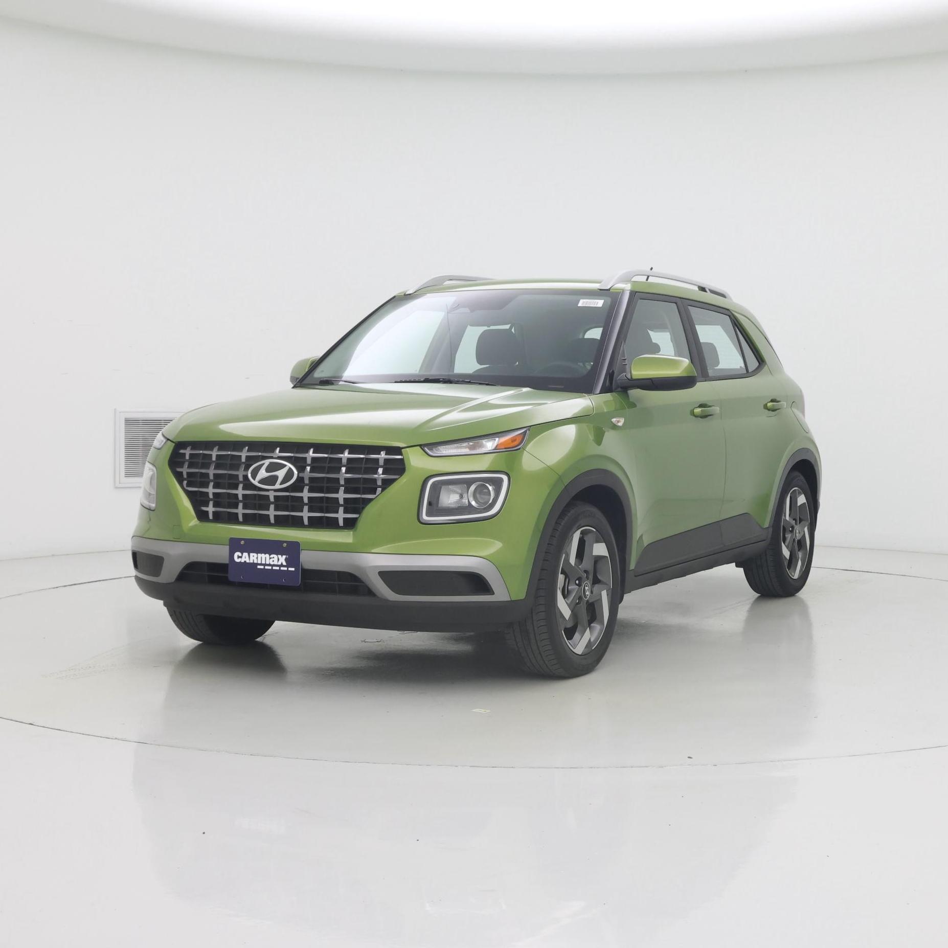 Thumbnail: 2023 Hyundai Venue - 4