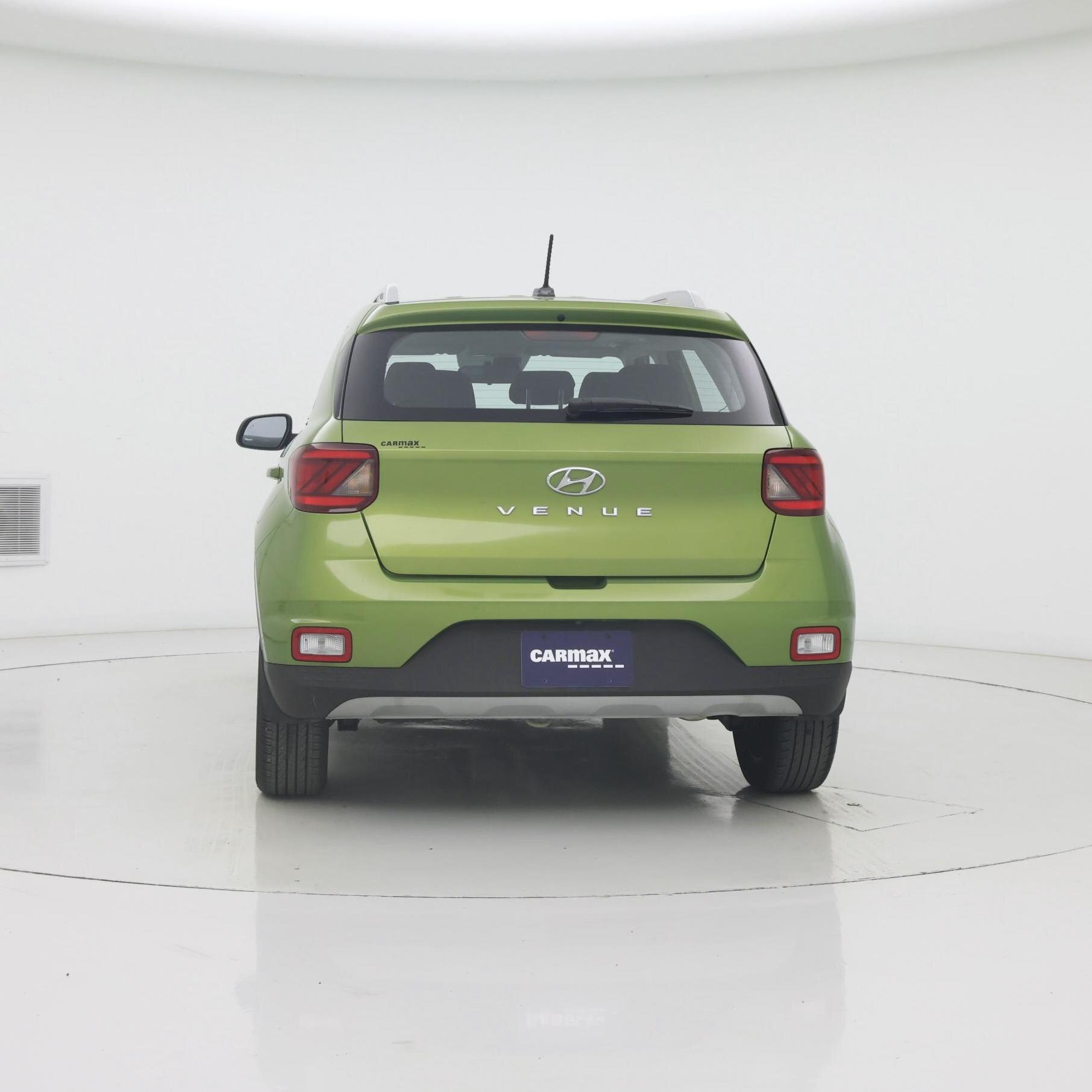 Thumbnail: 2023 Hyundai Venue - 6