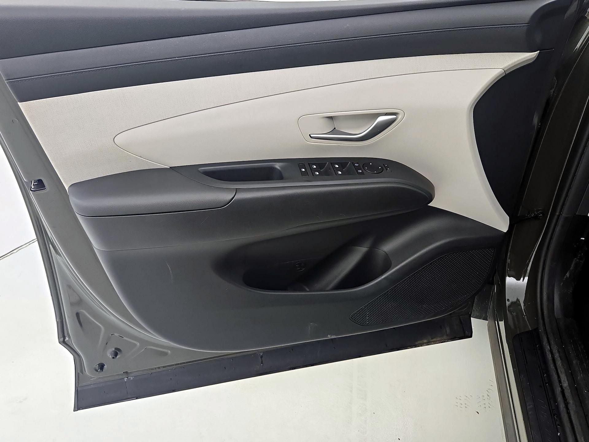 Thumbnail: 2025 Hyundai Tucson - 12
