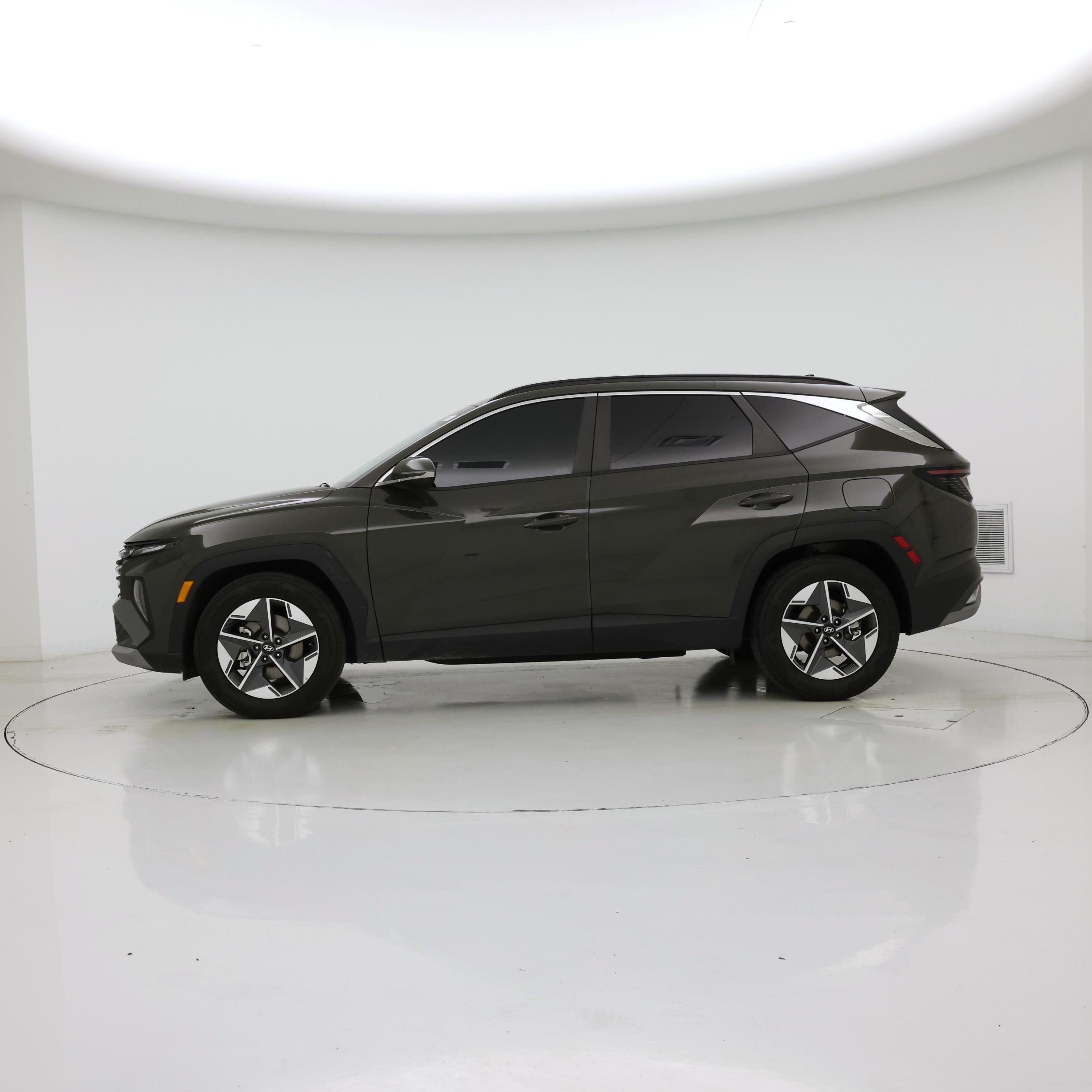 Thumbnail: 2025 Hyundai Tucson - 3