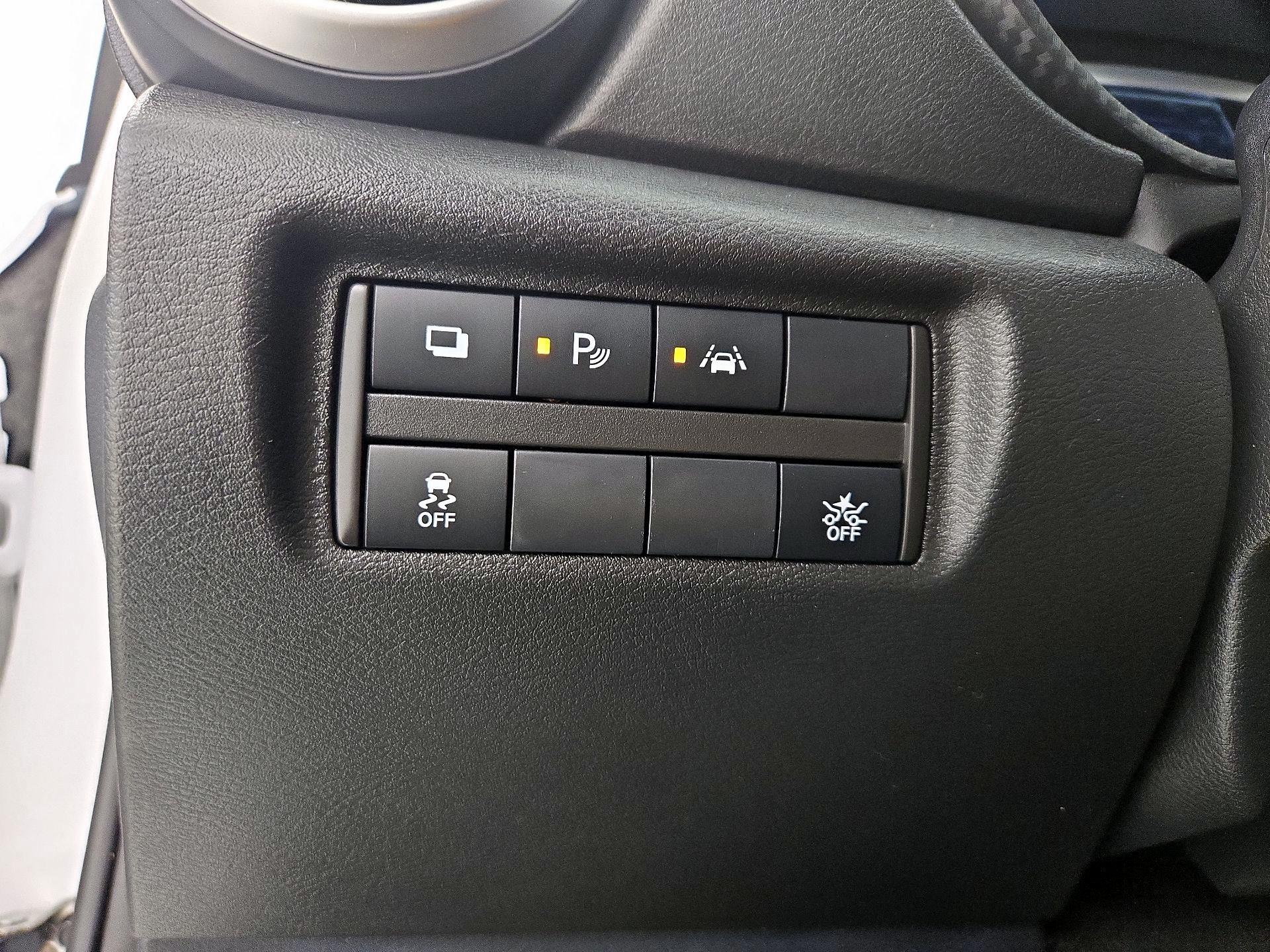Thumbnail: 2022 Nissan Versa - 13