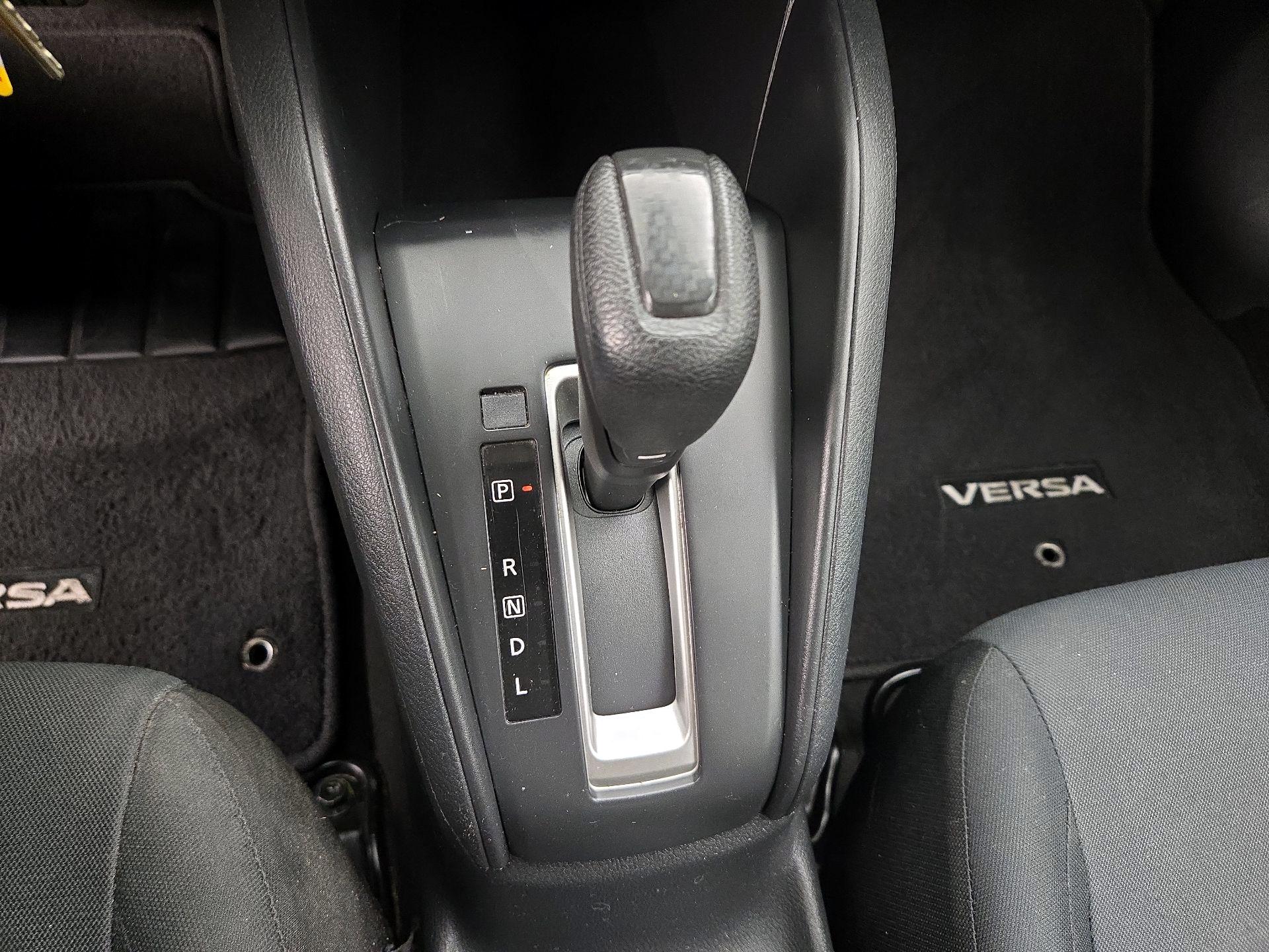Thumbnail: 2022 Nissan Versa - 17