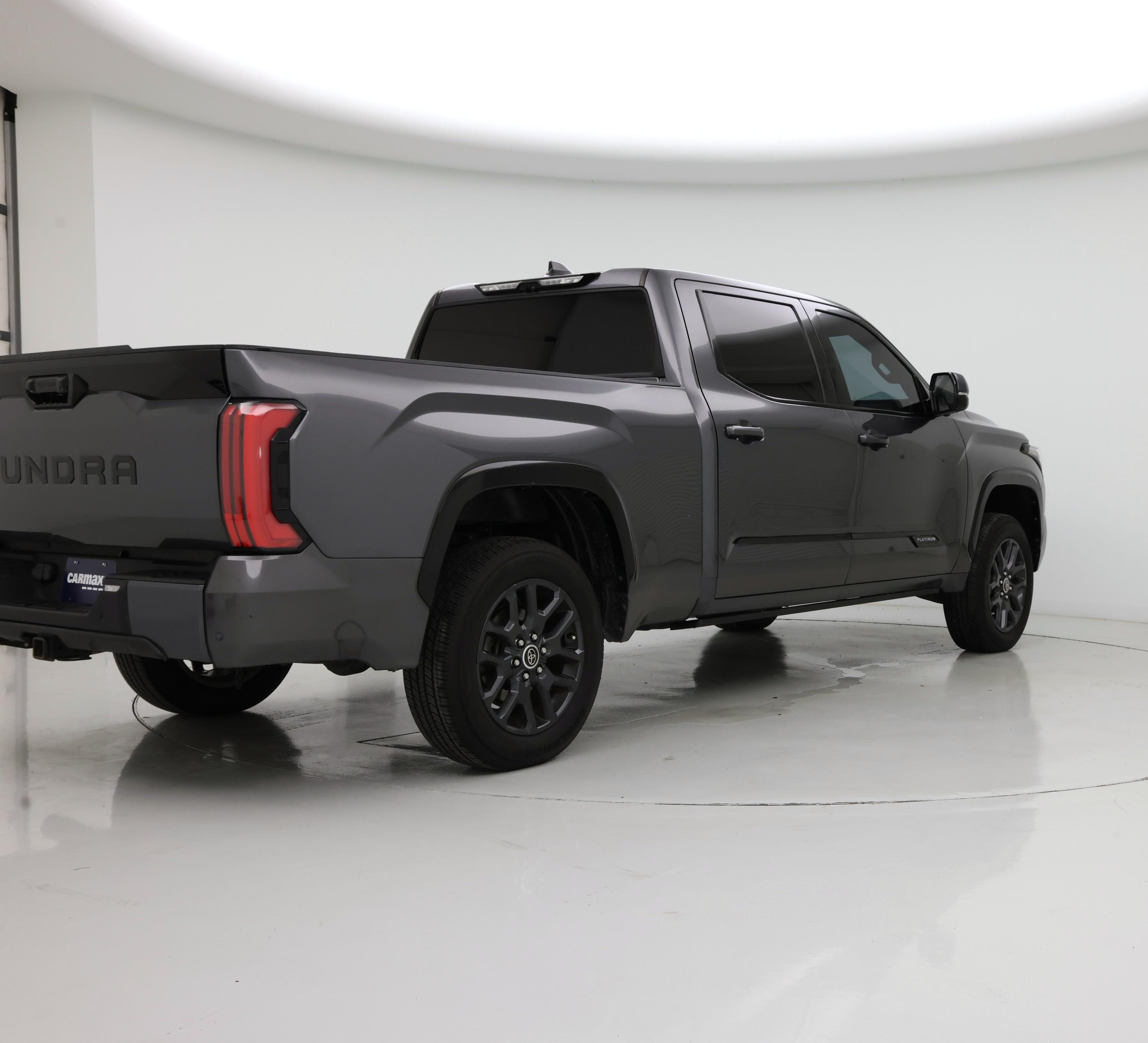 Thumbnail: 2022 Toyota Tundra - 8