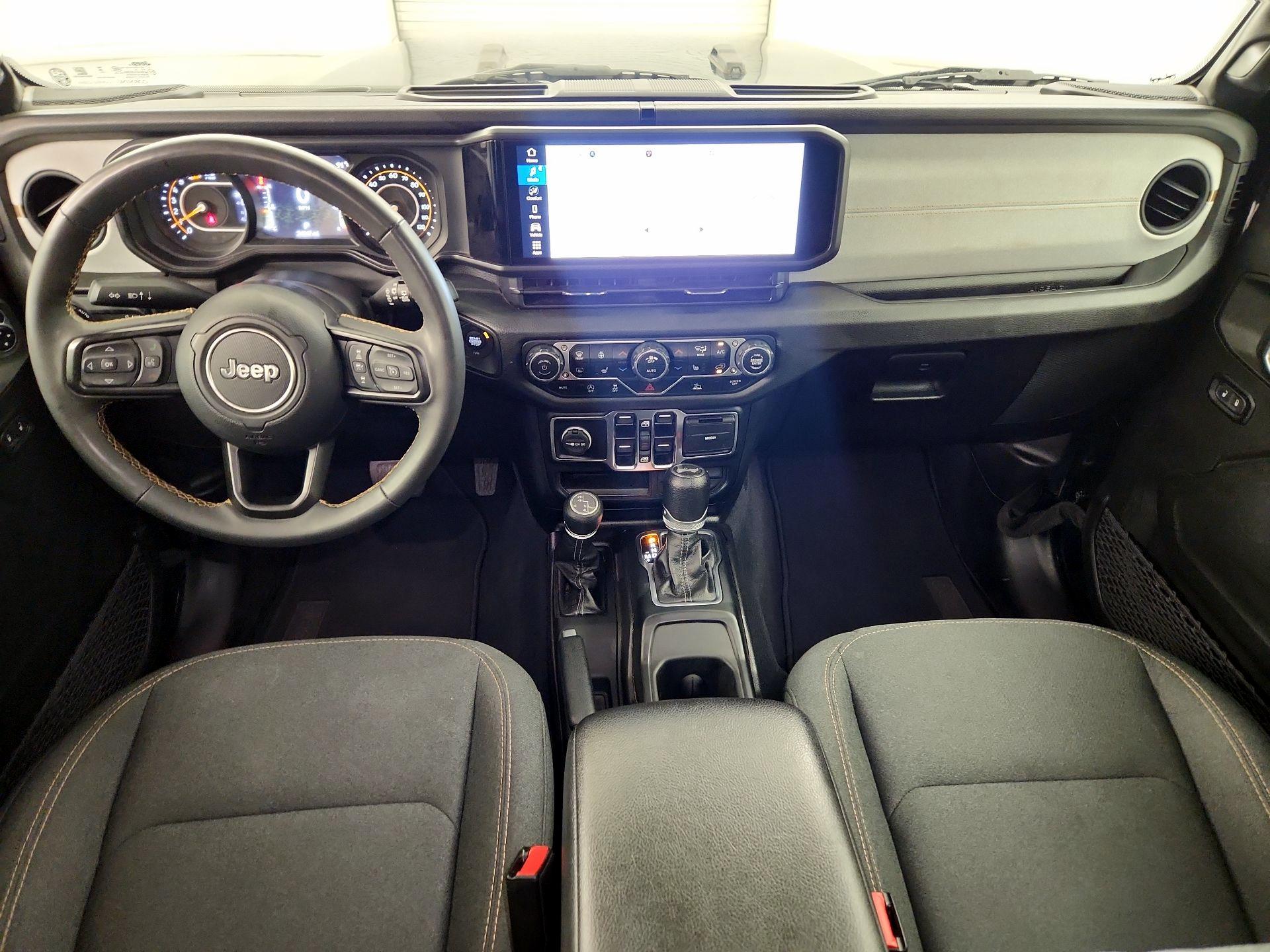Thumbnail: 2024 Jeep Wrangler - 9