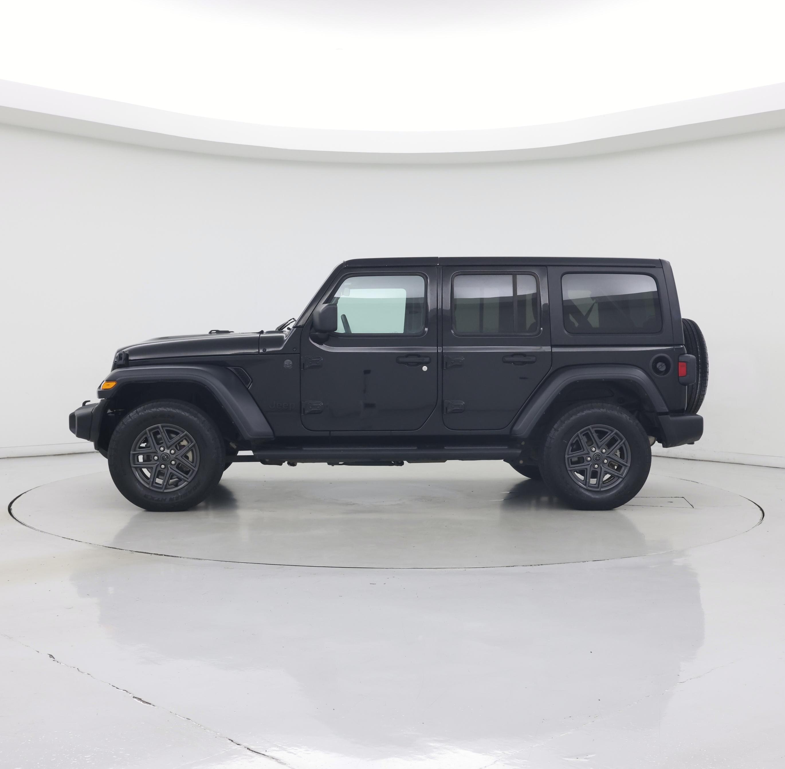 Thumbnail: 2024 Jeep Wrangler - 3