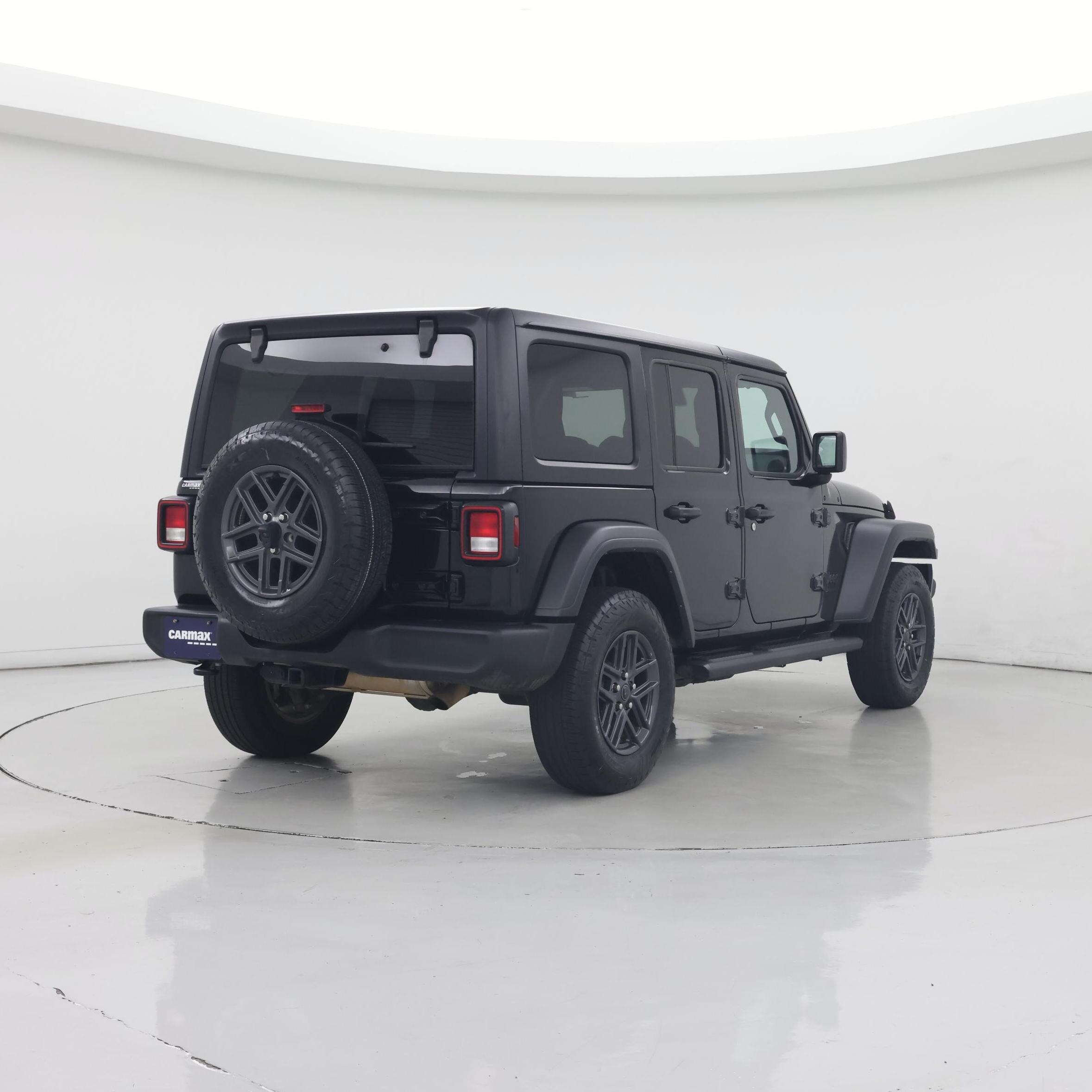 Thumbnail: 2024 Jeep Wrangler - 8