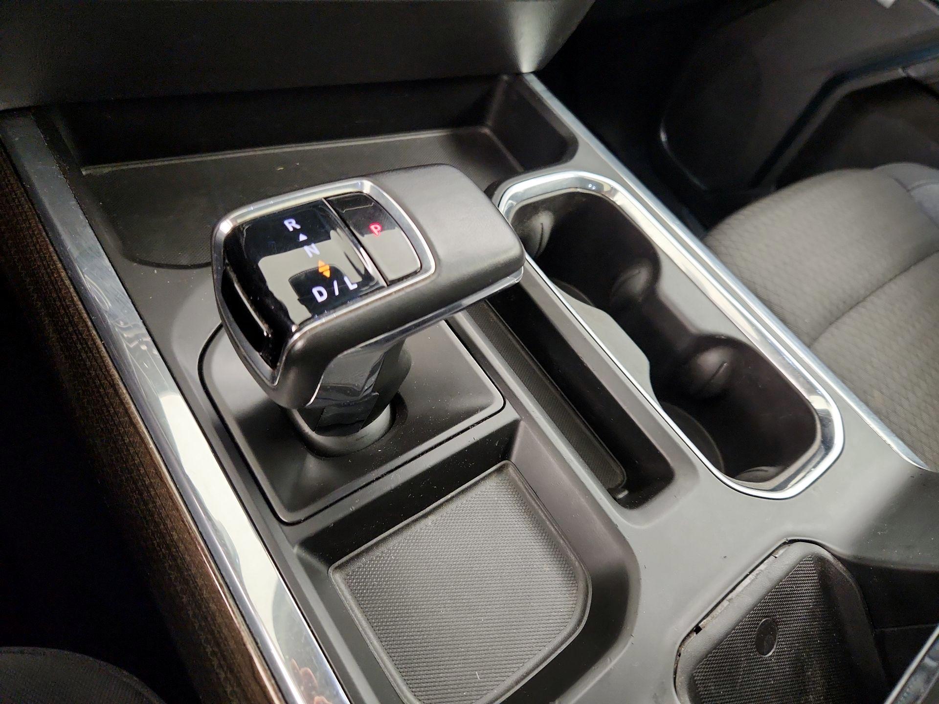 Thumbnail: 2023 Chevrolet Silverado 1500 - 17