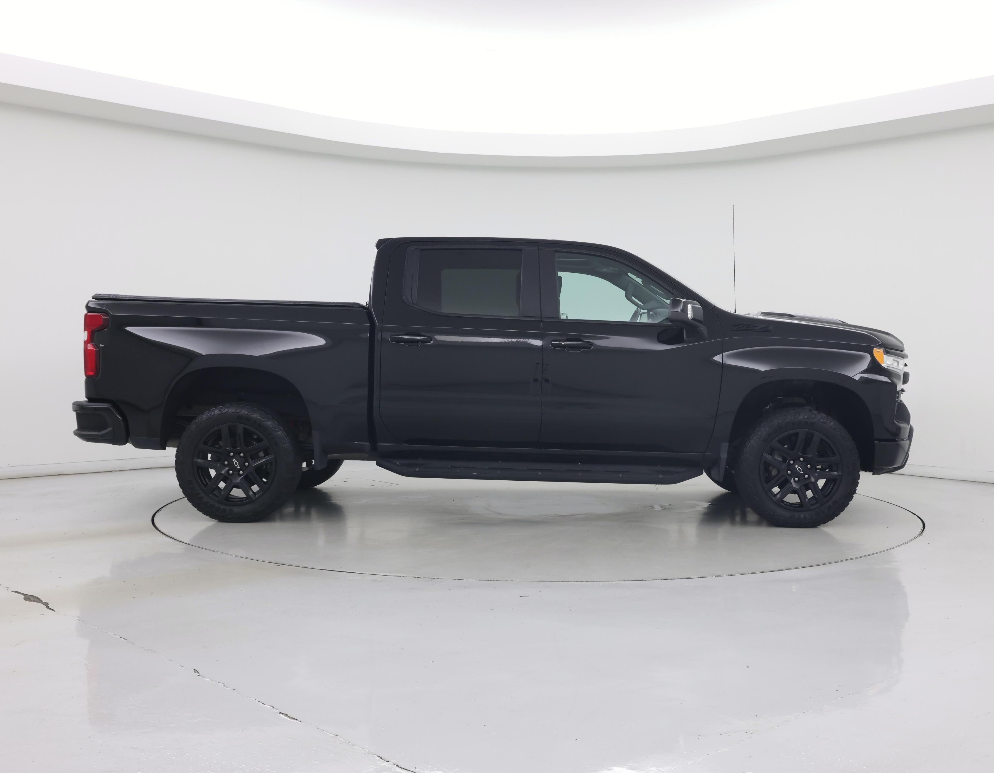 Thumbnail: 2023 Chevrolet Silverado 1500 - 7