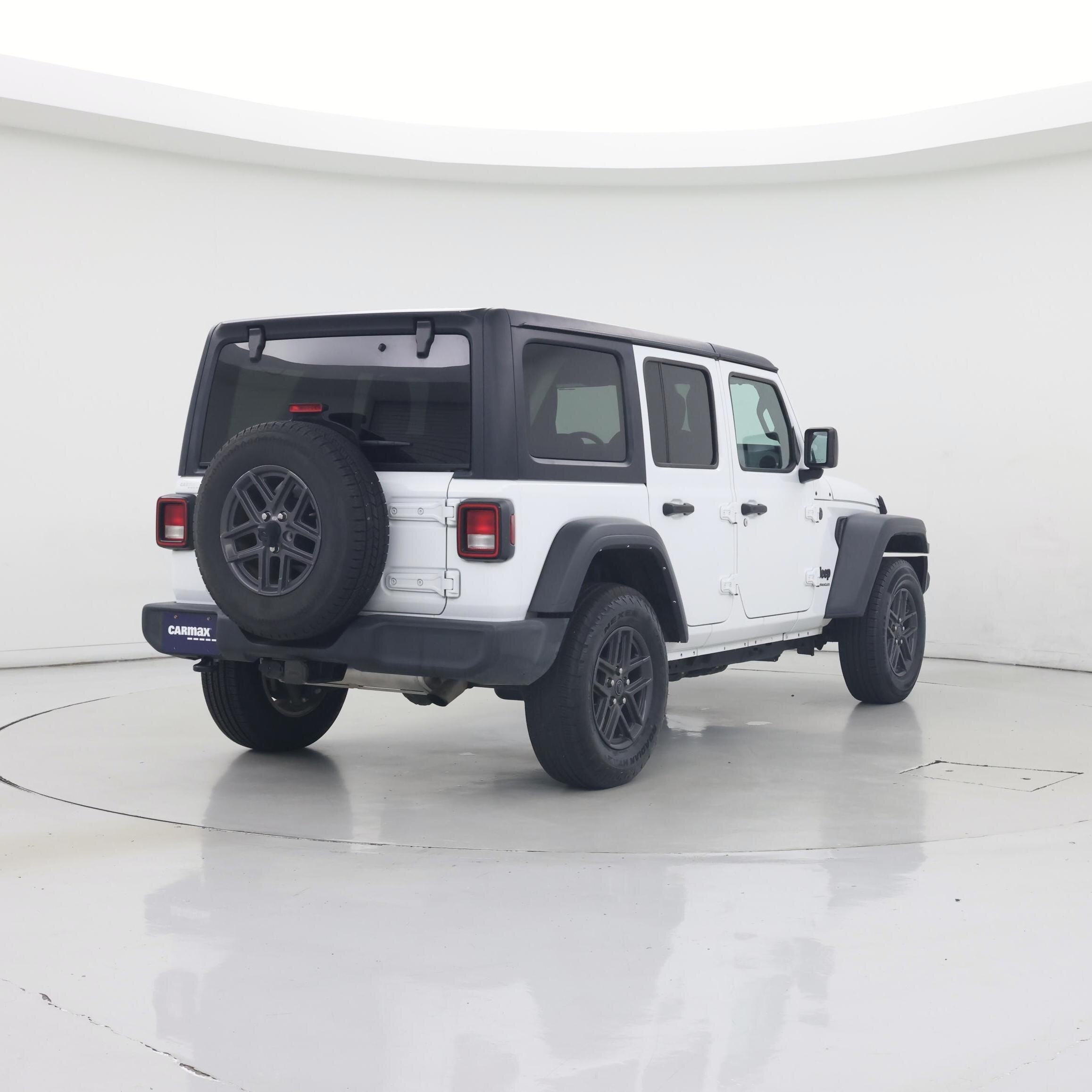 Thumbnail: 2024 Jeep Wrangler - 8