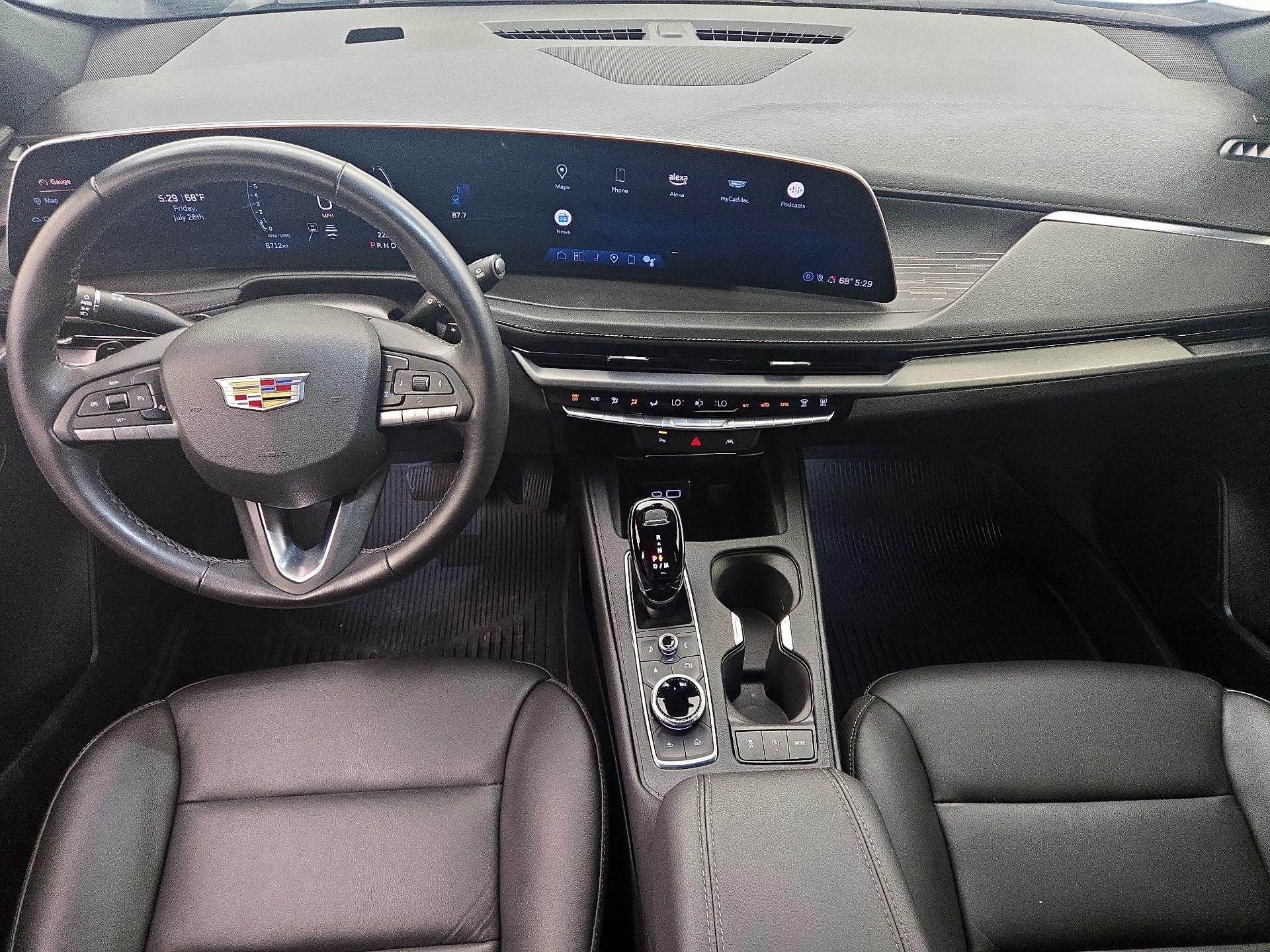 Thumbnail: 2025 Cadillac XT4 - 9