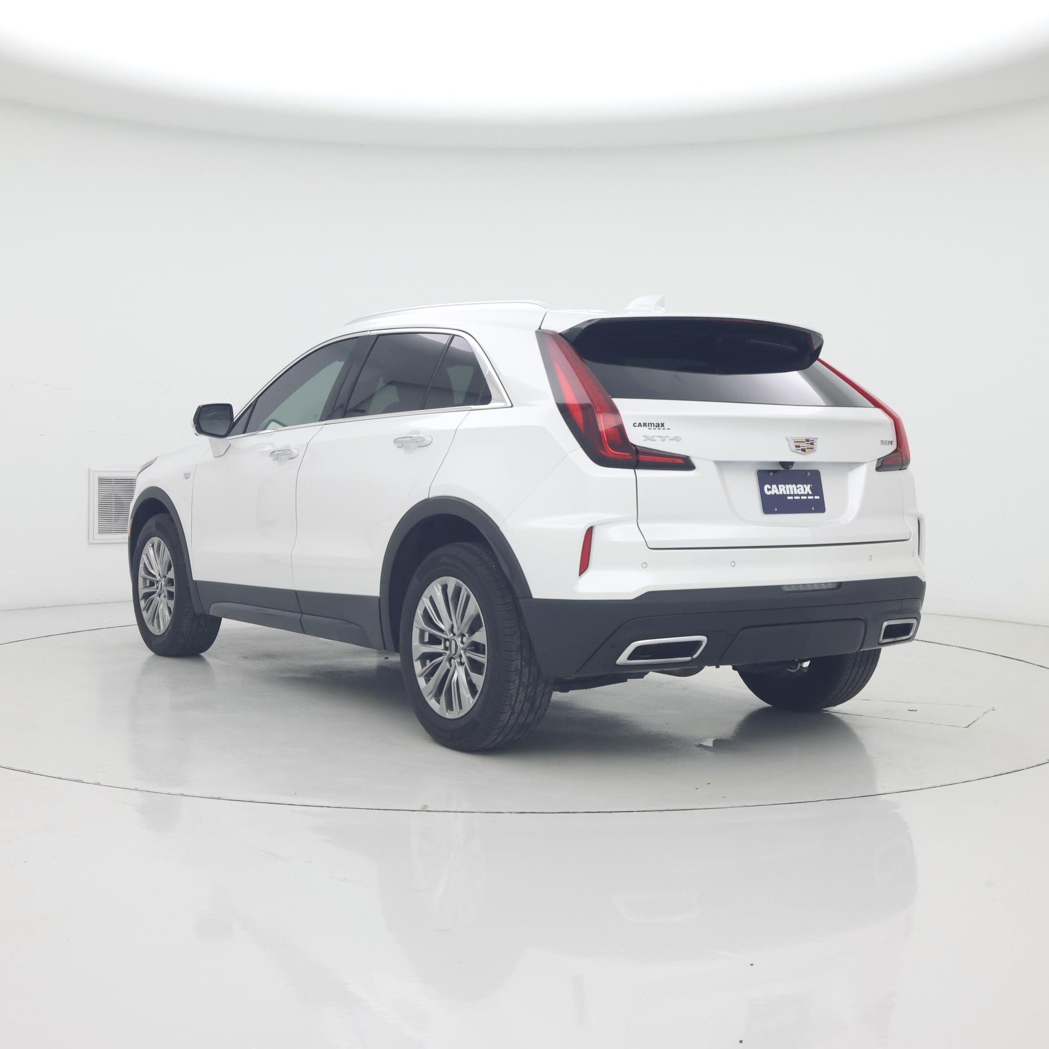 Thumbnail: 2025 Cadillac XT4 - 2