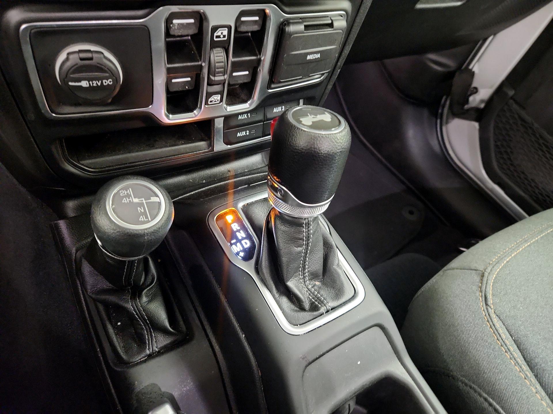 Thumbnail: 2024 Jeep Wrangler - 17