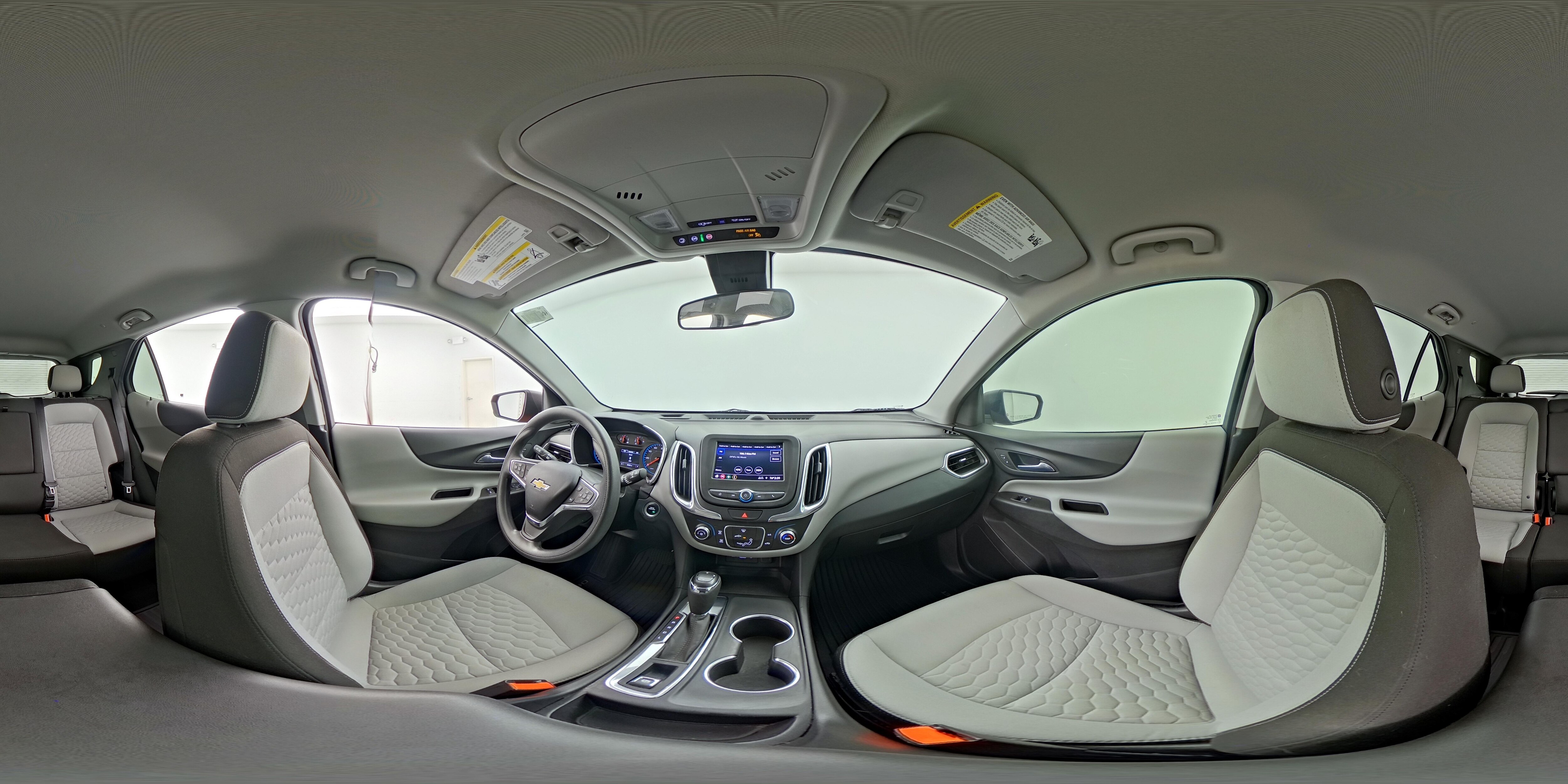 2020 Chevrolet Equinox LS - Photo 24