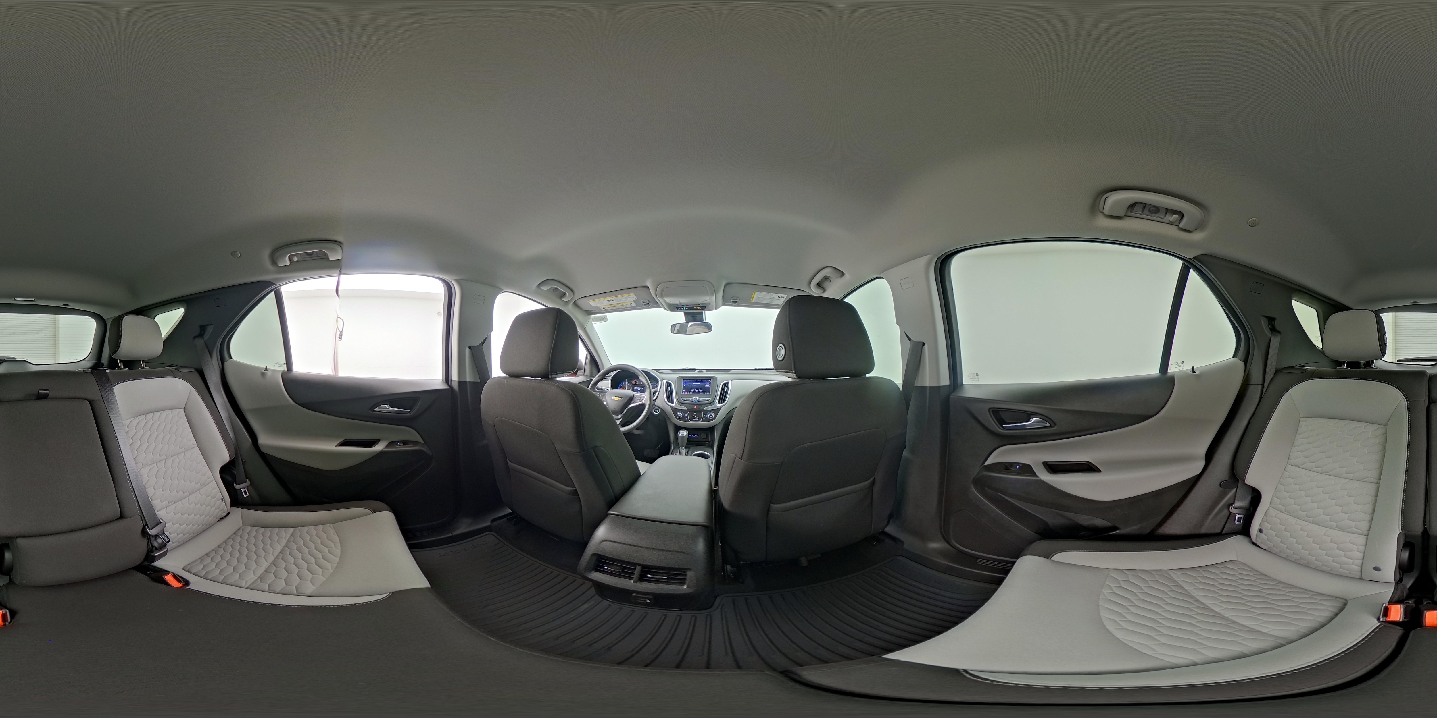2020 Chevrolet Equinox LS - Photo 25