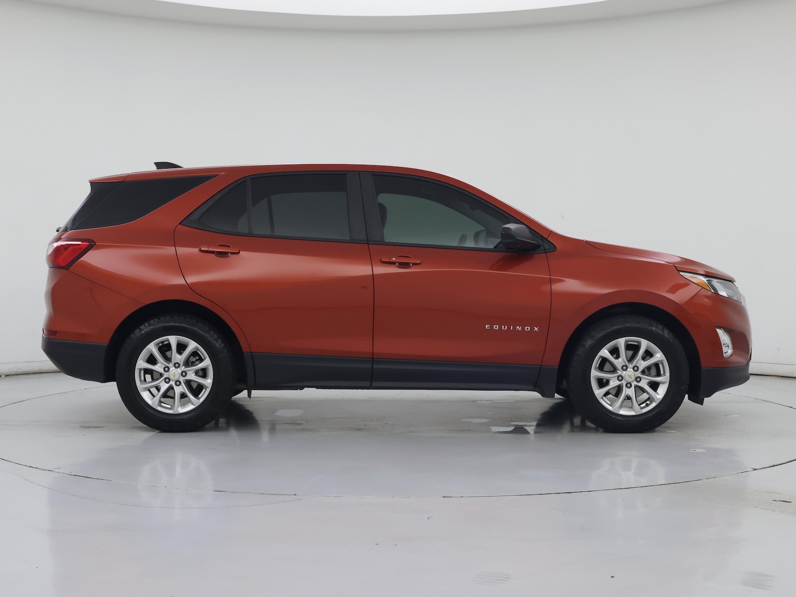 2020 Chevrolet Equinox LS - Photo 8
