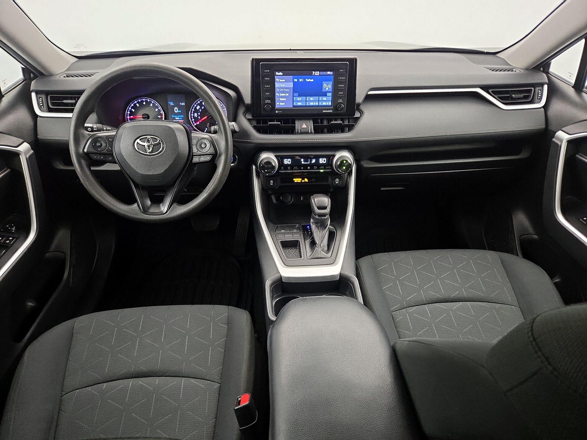 Thumbnail: 2021 Toyota RAV4 - 9