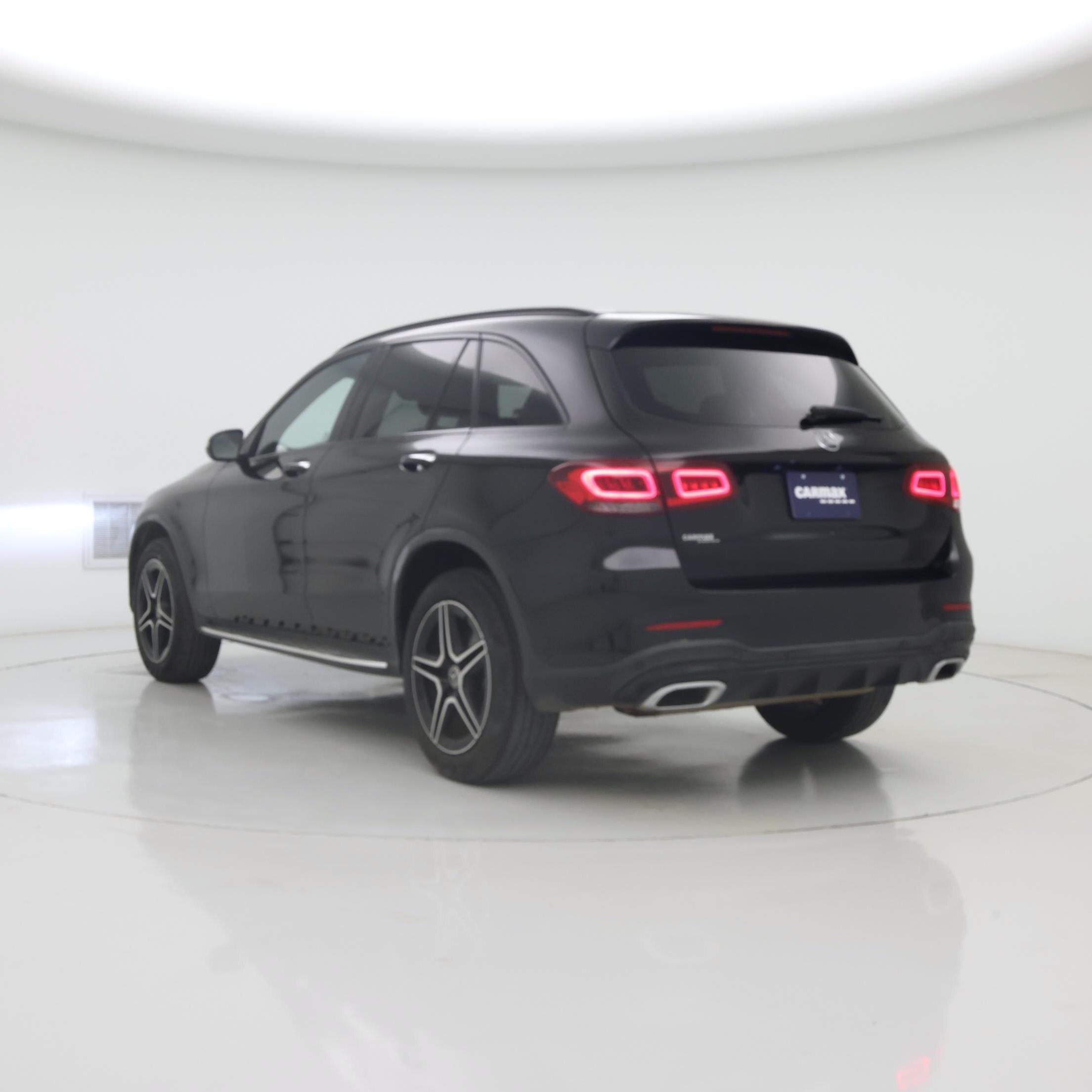 Thumbnail: 2022 Mercedes-Benz GLC - 2