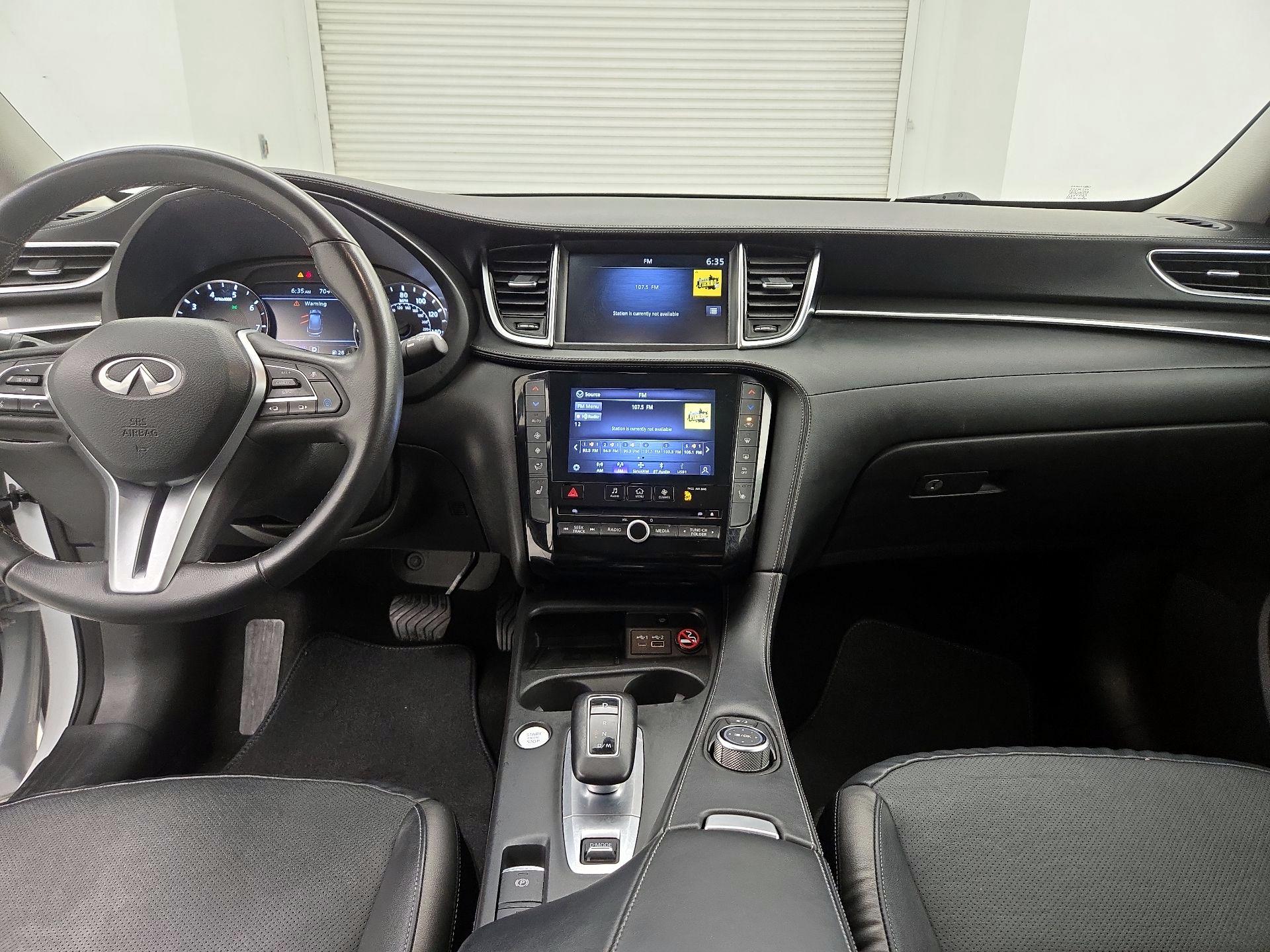 Thumbnail: 2024 INFINITI QX50 - 9