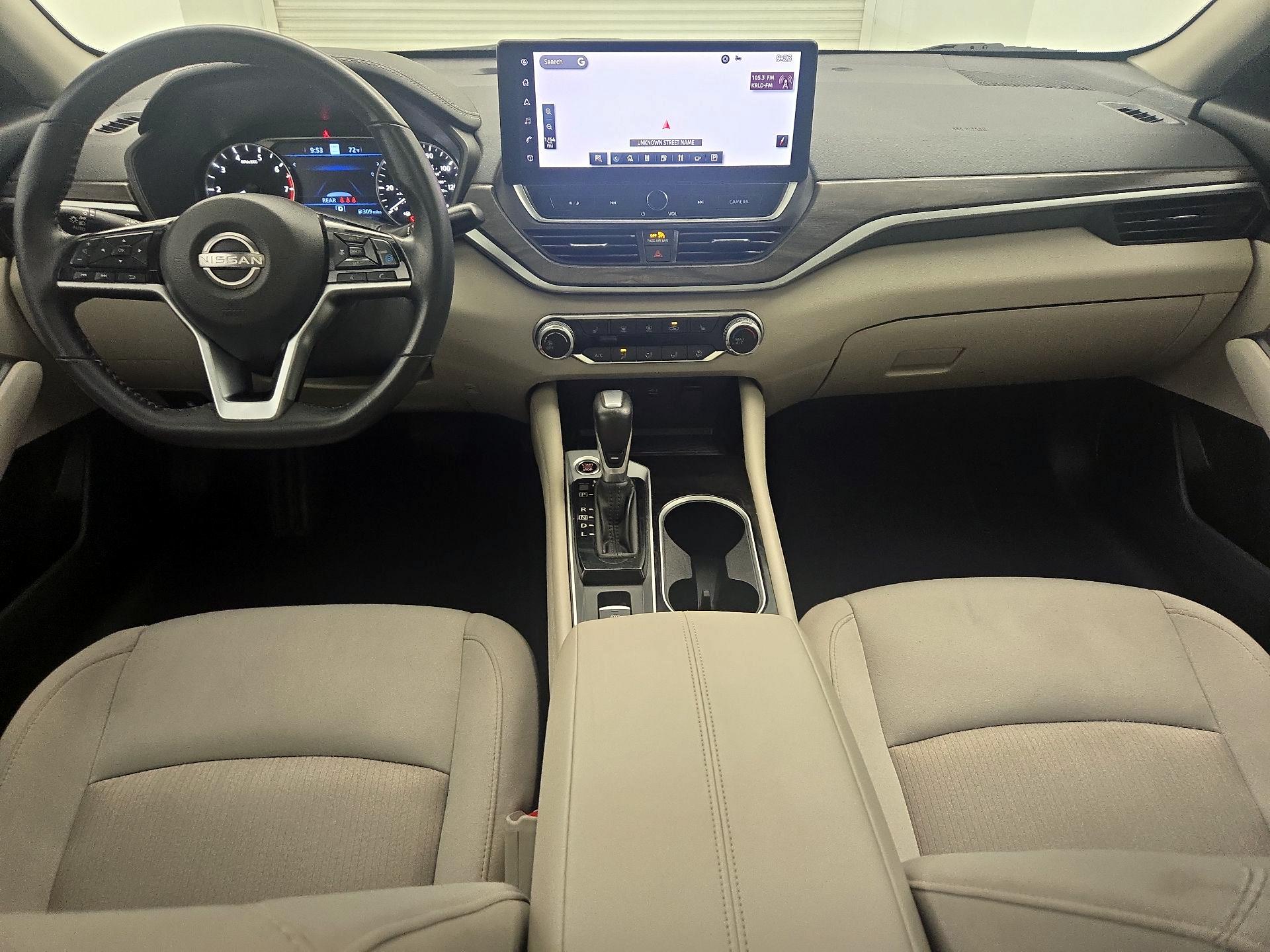Thumbnail: 2024 Nissan Altima - 9
