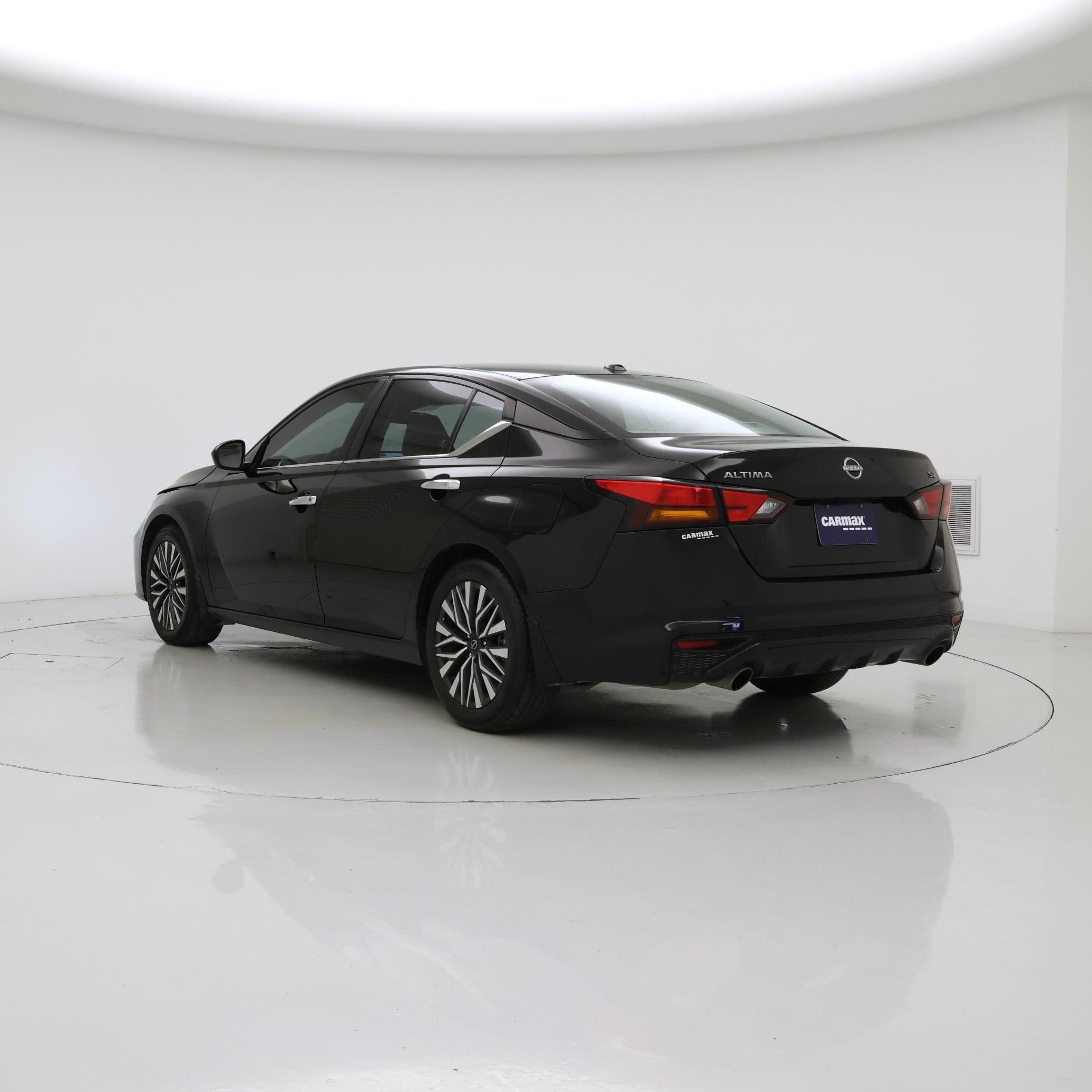 Thumbnail: 2024 Nissan Altima - 2