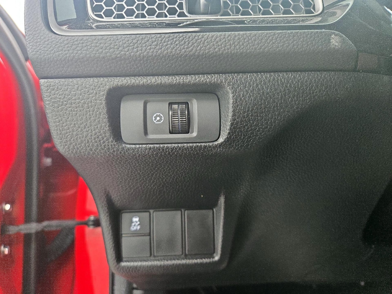 2025 Honda Civic LX - Photo 14
