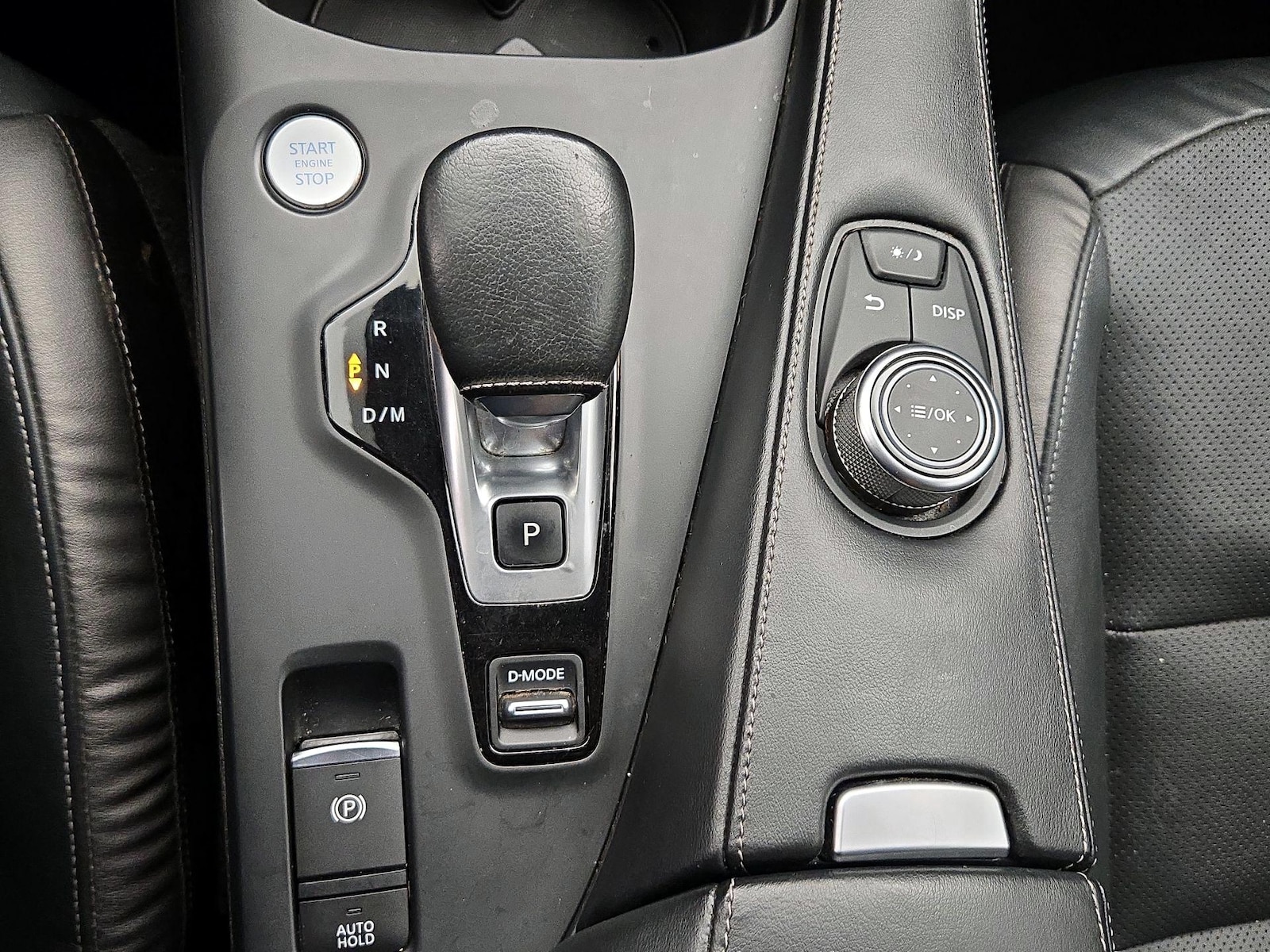 2023 INFINITI QX55 Luxe - Photo 18