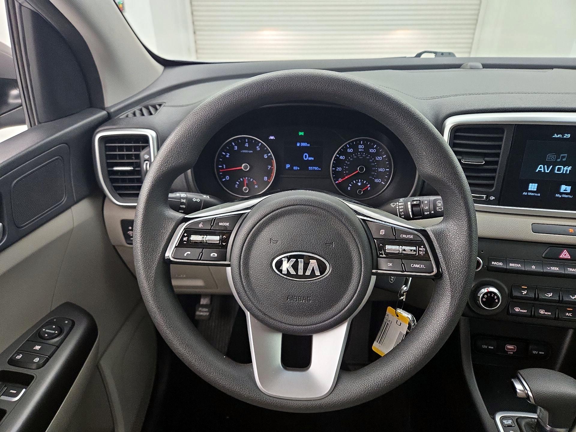 Thumbnail: 2022 Kia Sportage - 10