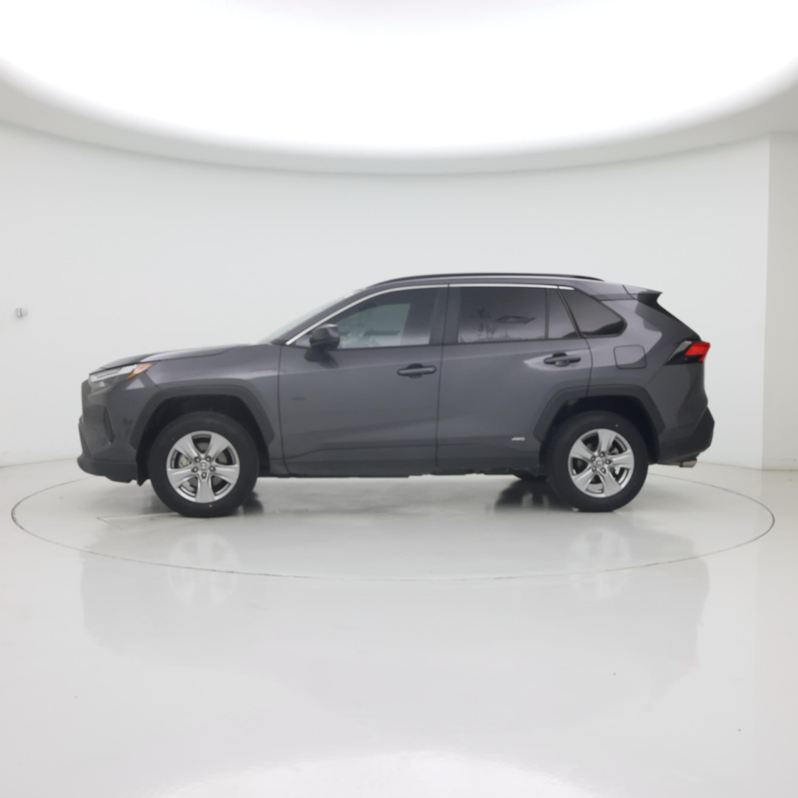 Thumbnail: 2024 Toyota RAV4 - 3