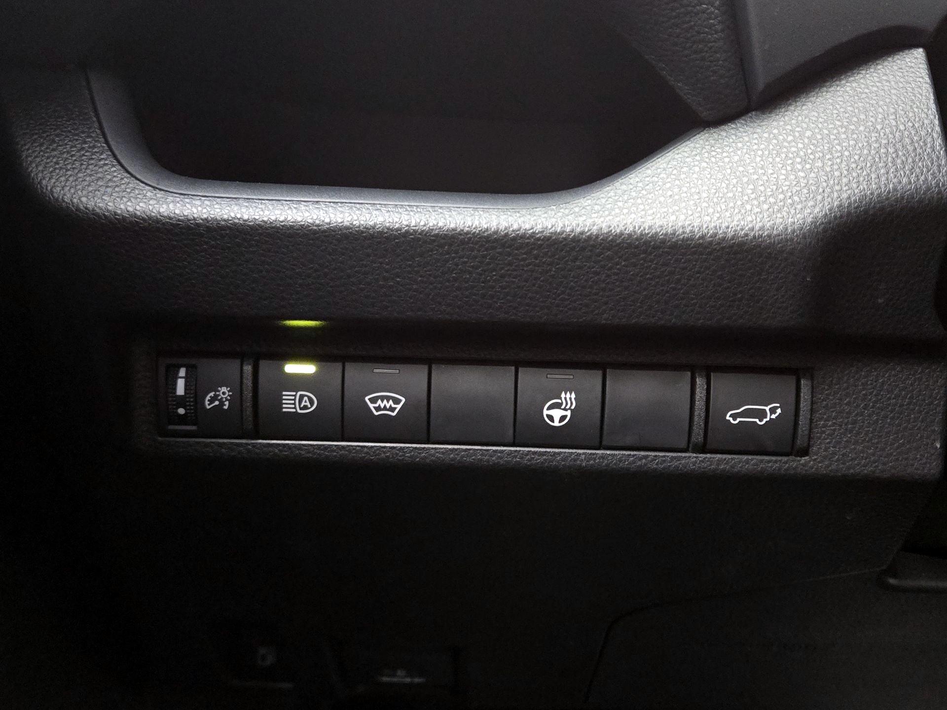 Thumbnail: 2023 Toyota RAV4 - 13