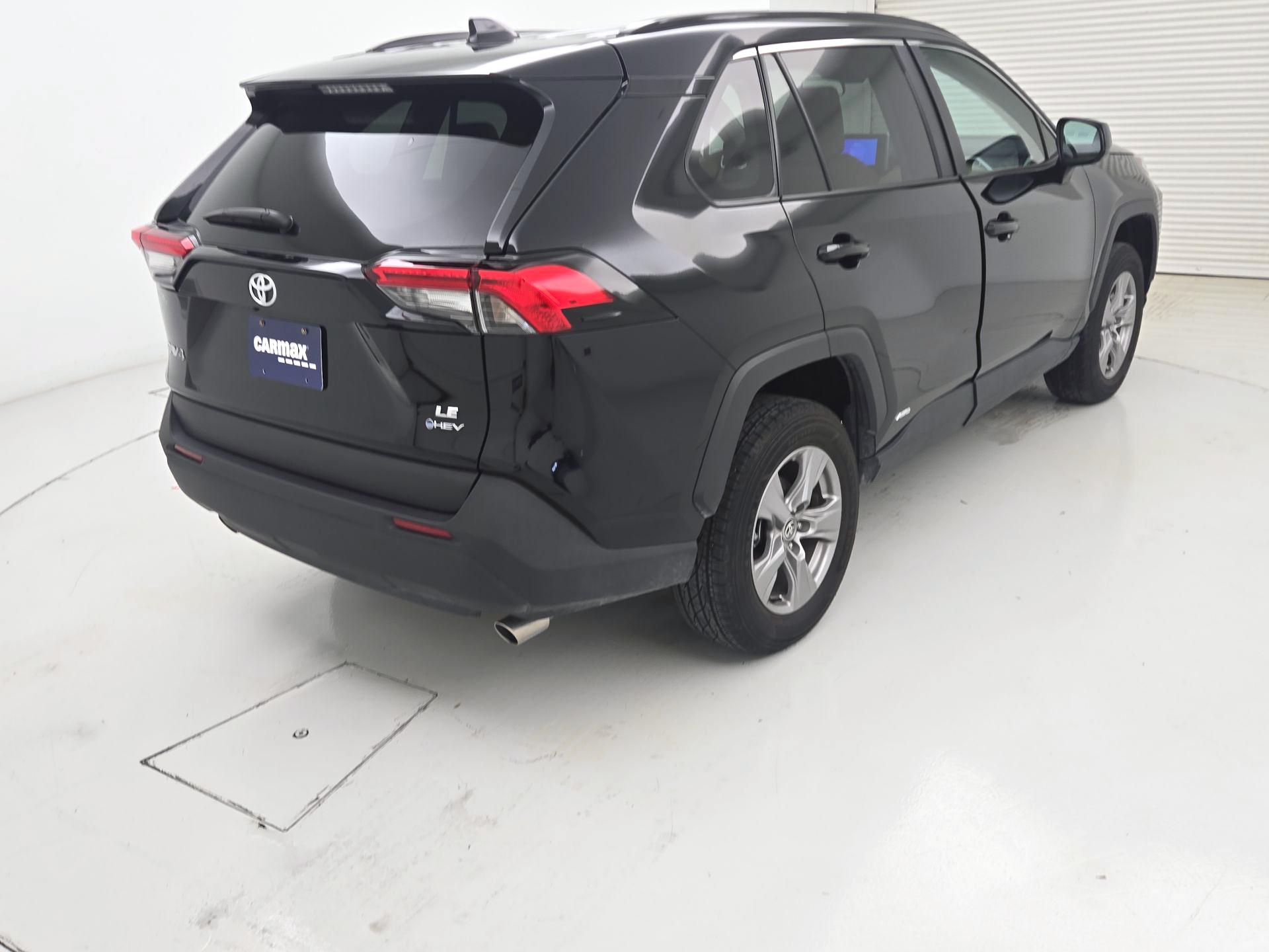 Thumbnail: 2025 Toyota RAV4 - 5