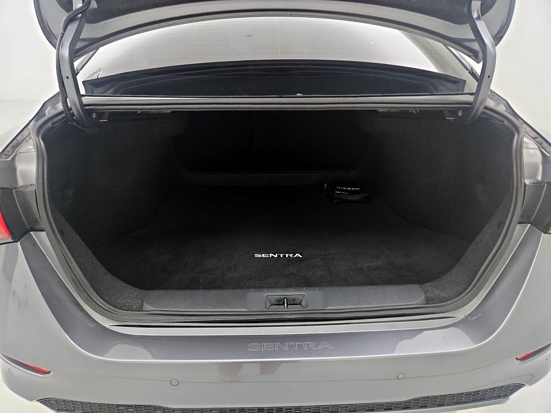 Thumbnail: 2024 Nissan Sentra - 20