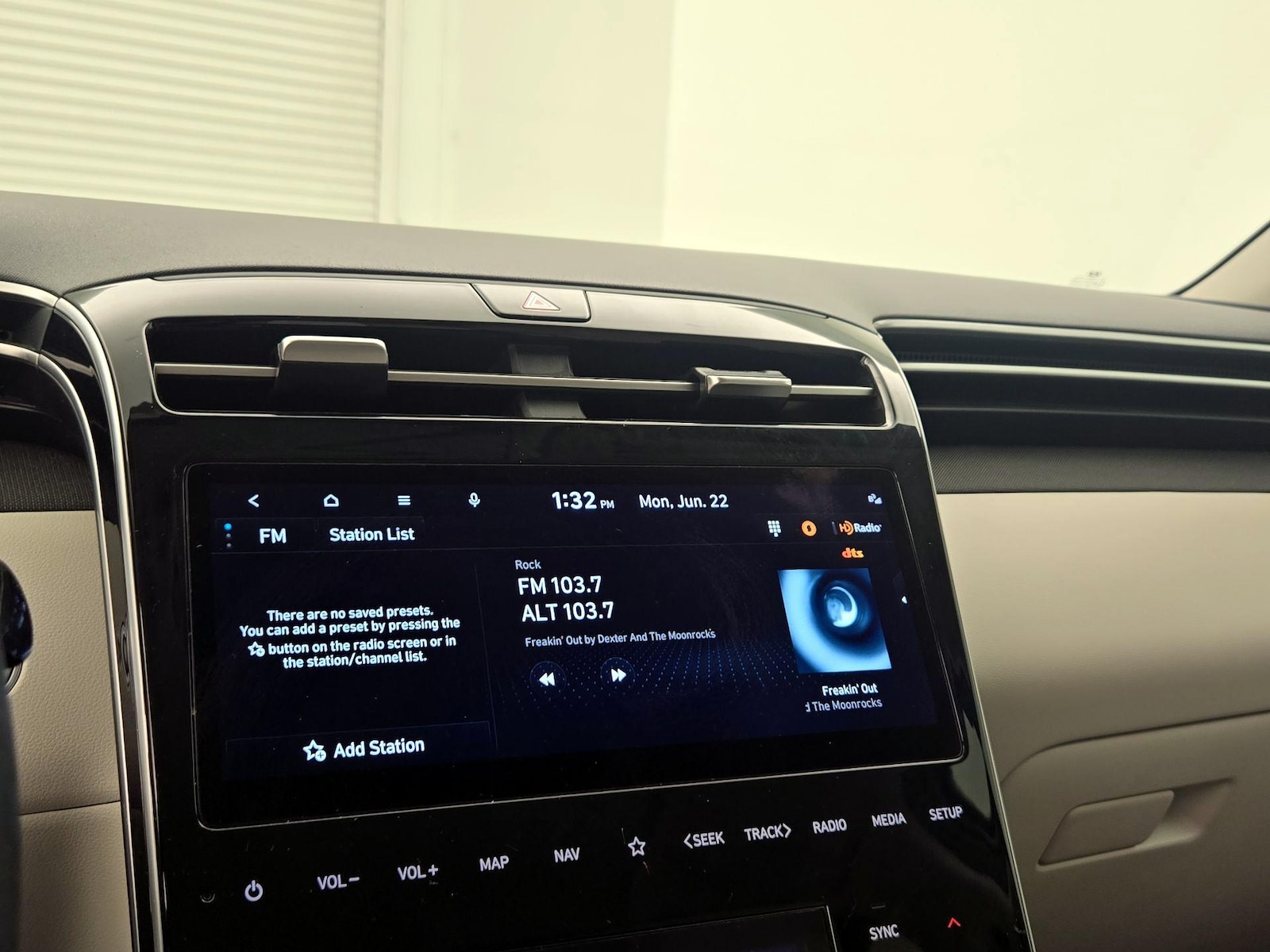 2023 Hyundai Tucson Limited - Photo 17