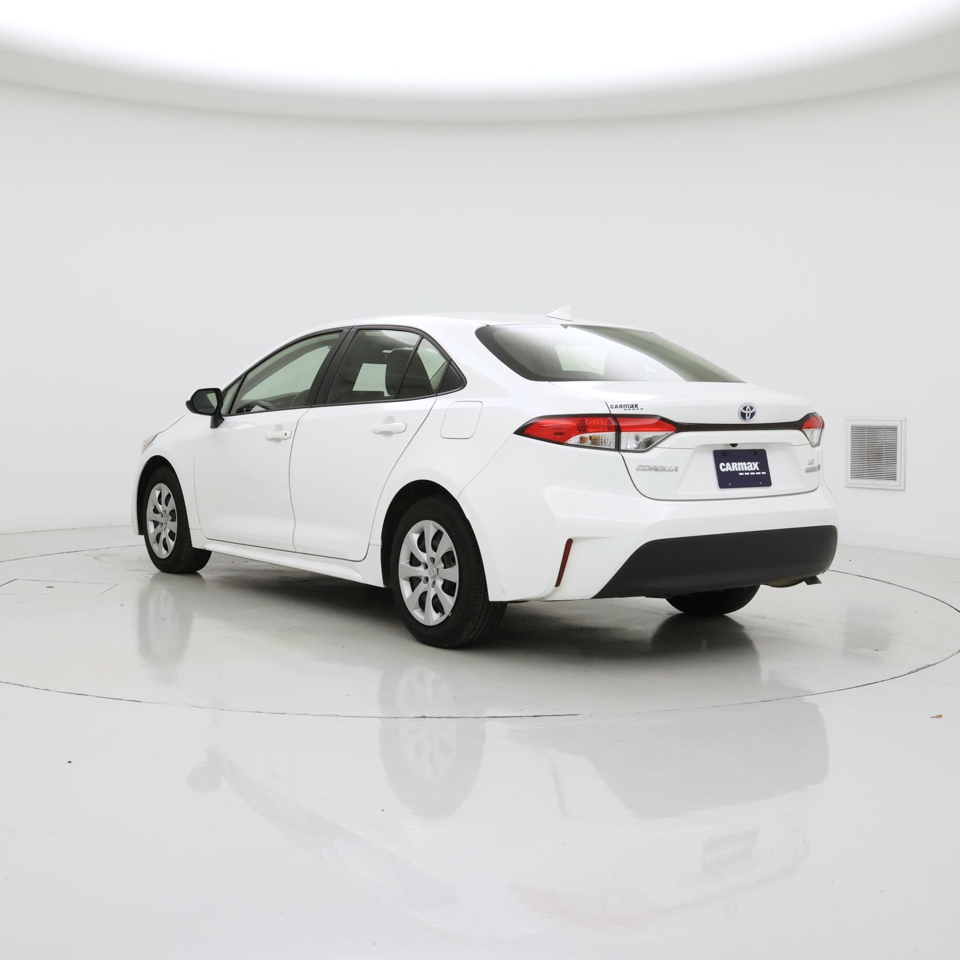 Thumbnail: 2024 Toyota Corolla - 2