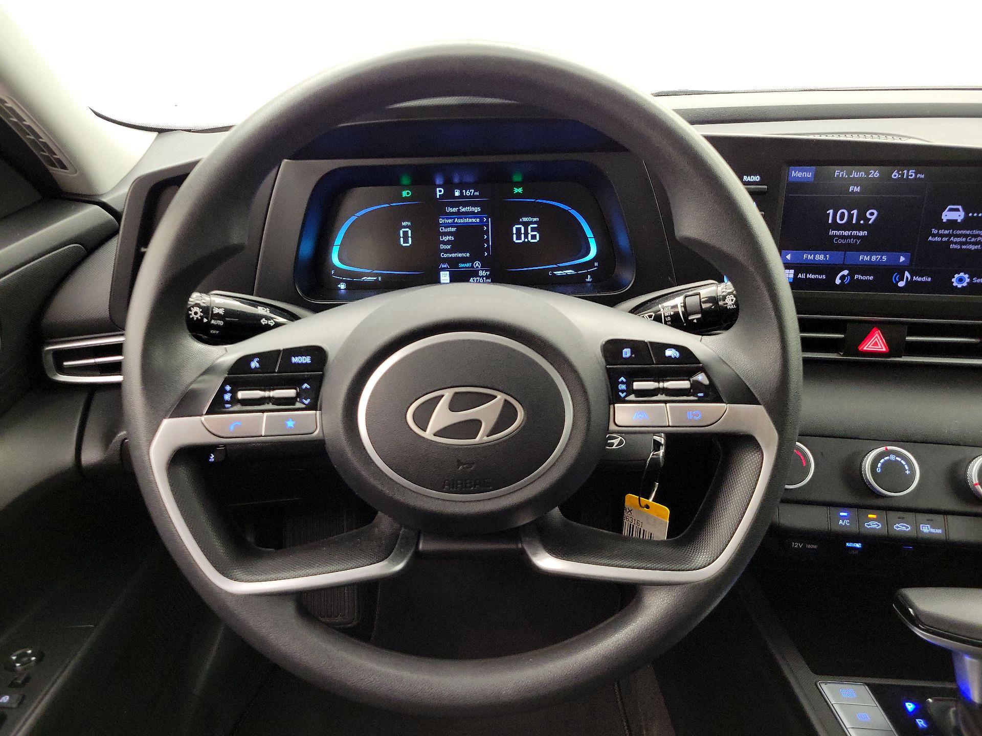 Thumbnail: 2025 Hyundai Elantra - 10