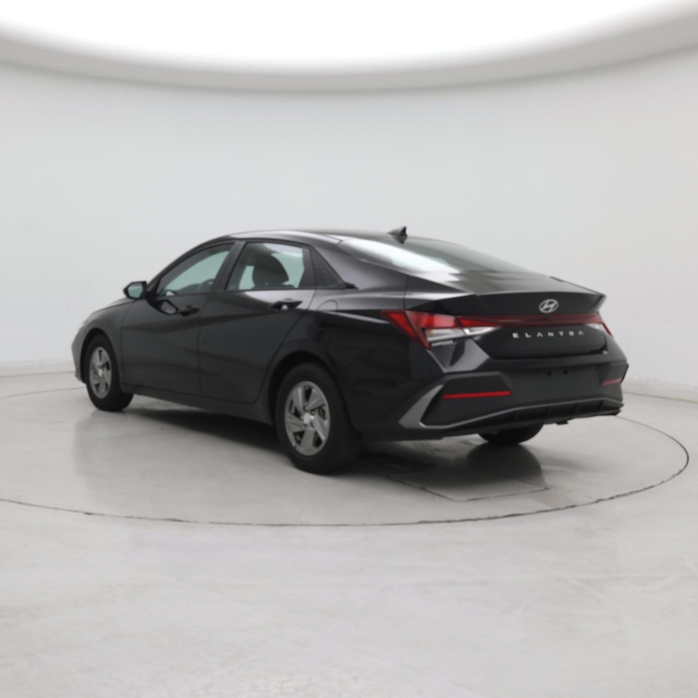 Thumbnail: 2025 Hyundai Elantra - 2