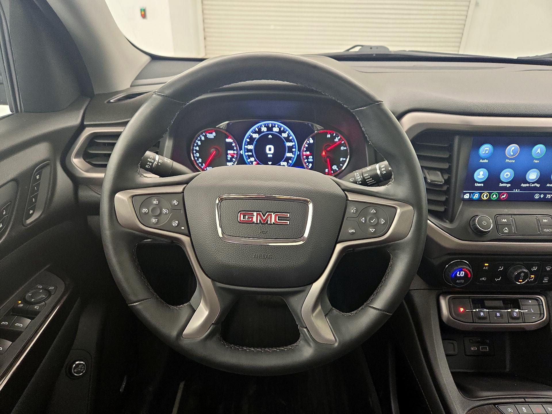 Thumbnail: 2023 GMC Acadia - 10