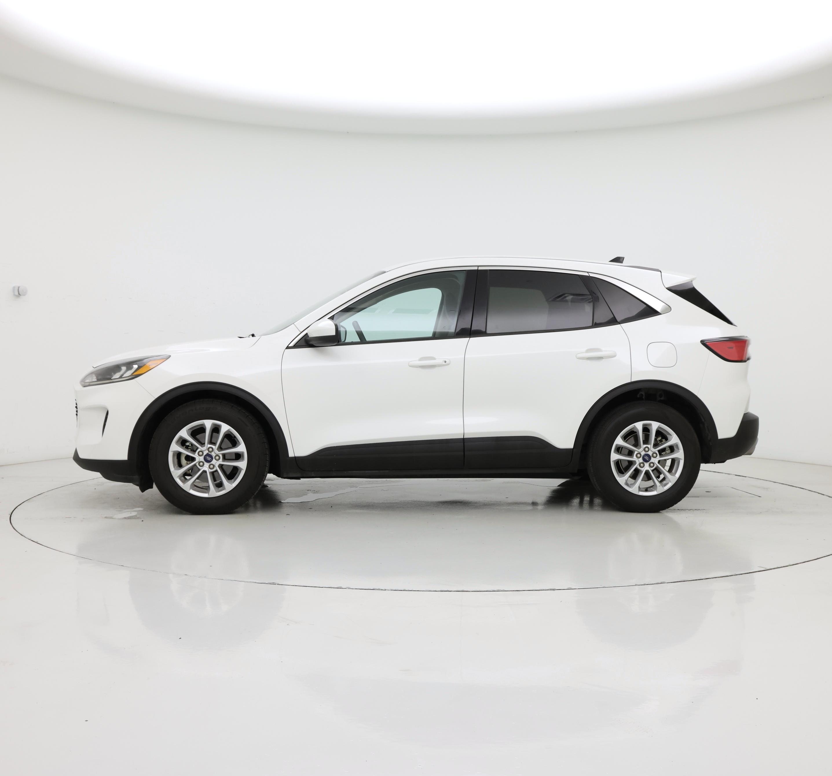 Thumbnail: 2020 Ford Escape - 3