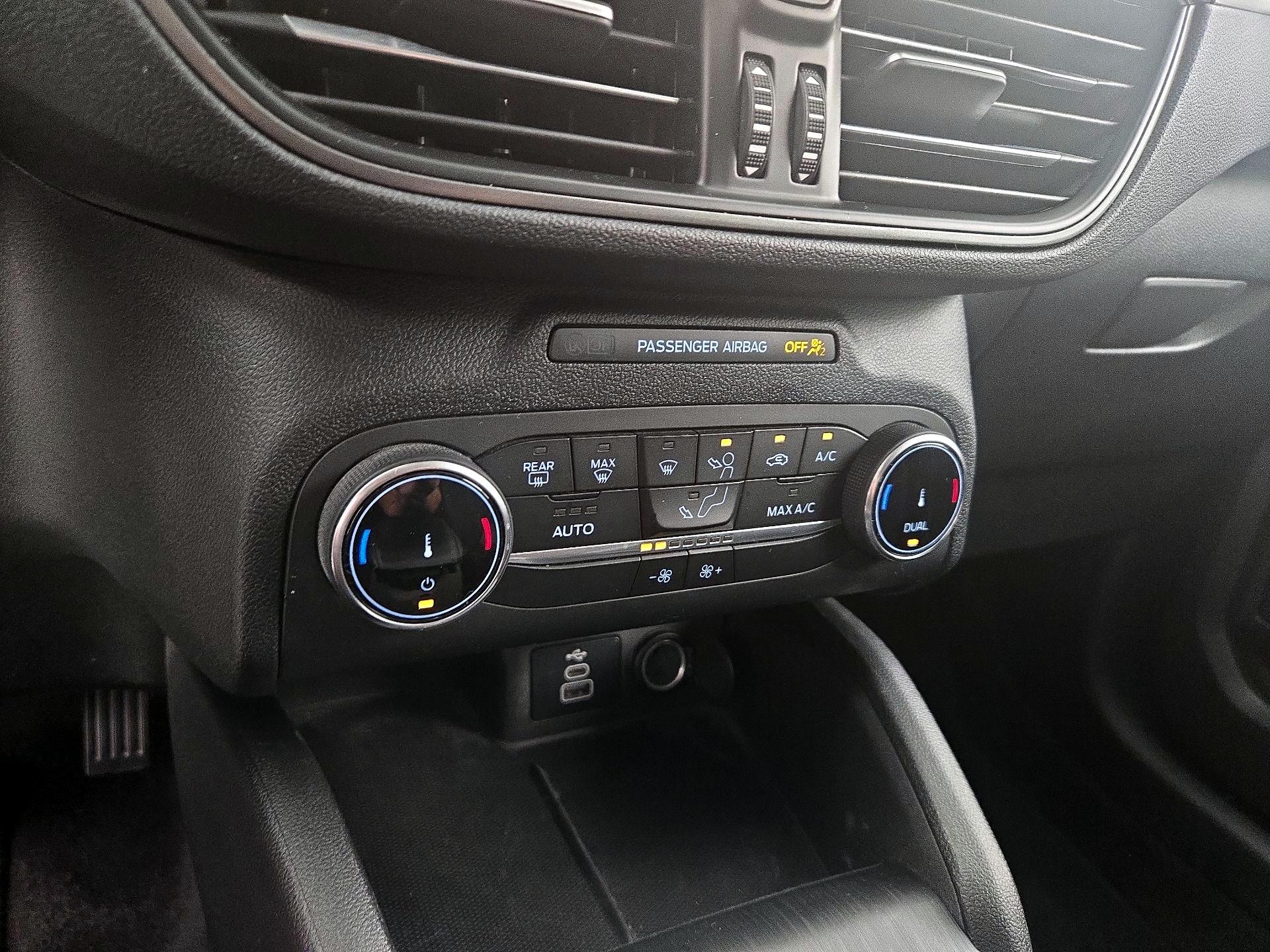 Thumbnail: 2025 Ford Escape - 16