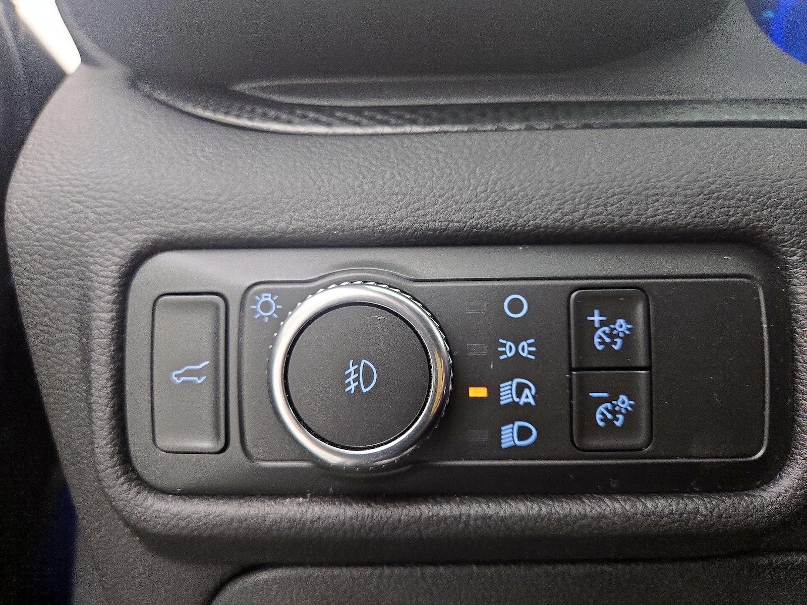 2022 Ford Explorer ST - Photo 14