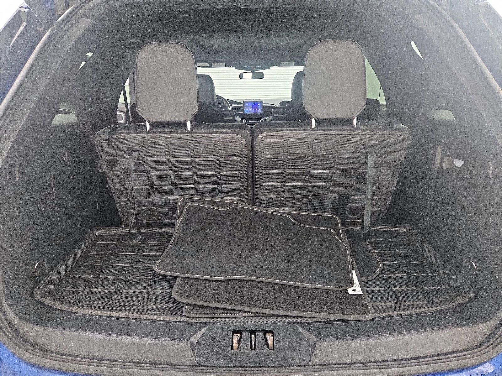 2022 Ford Explorer ST - Photo 24