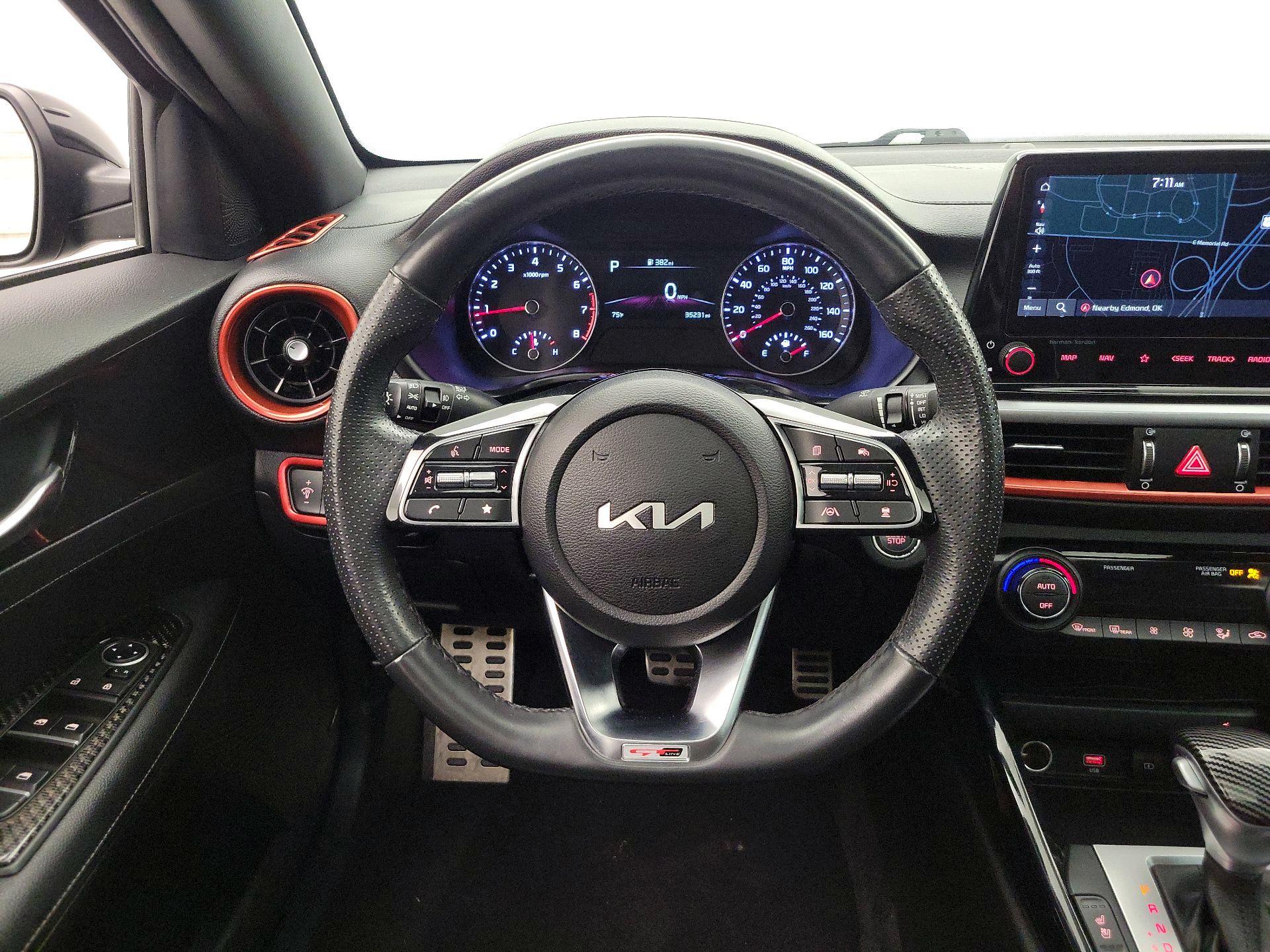Thumbnail: 2023 Kia Forte - 10