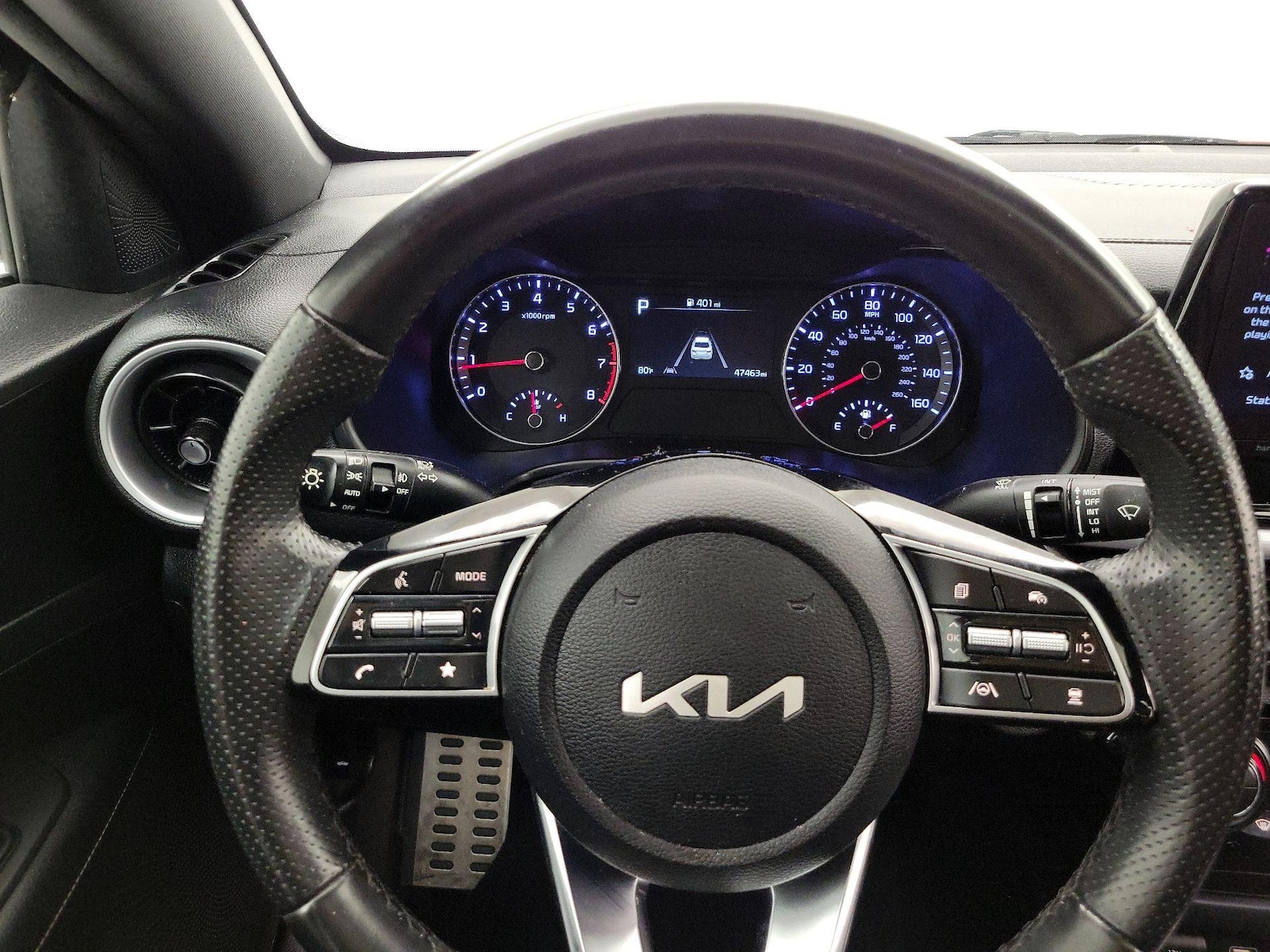 2024 Kia Forte GT-Line - Photo 11