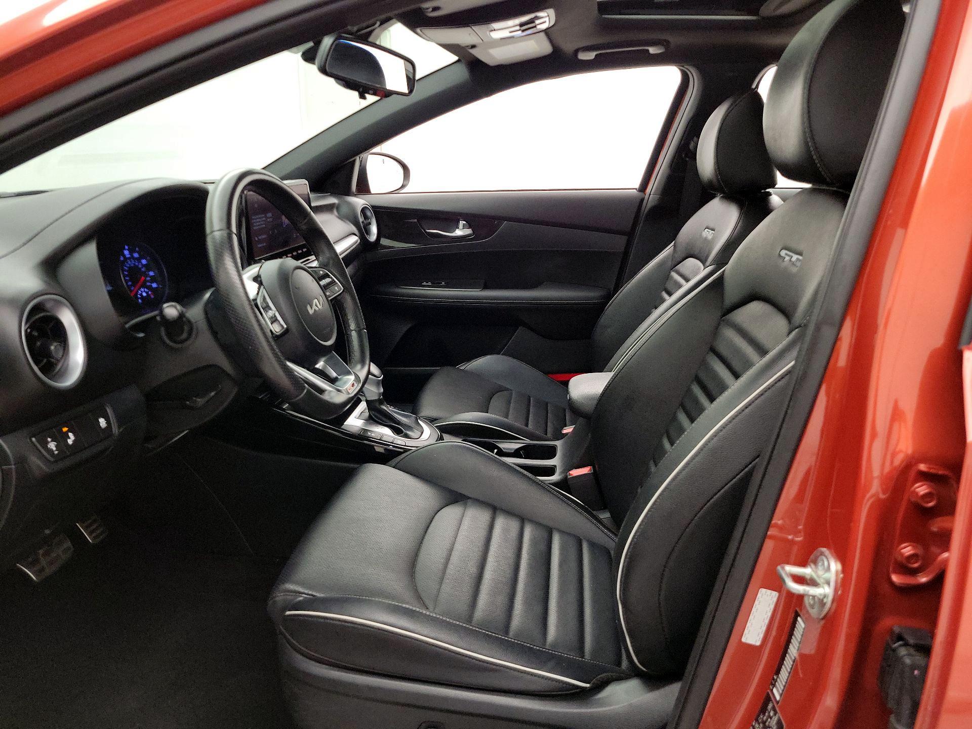 Thumbnail: 2024 Kia Forte - 11