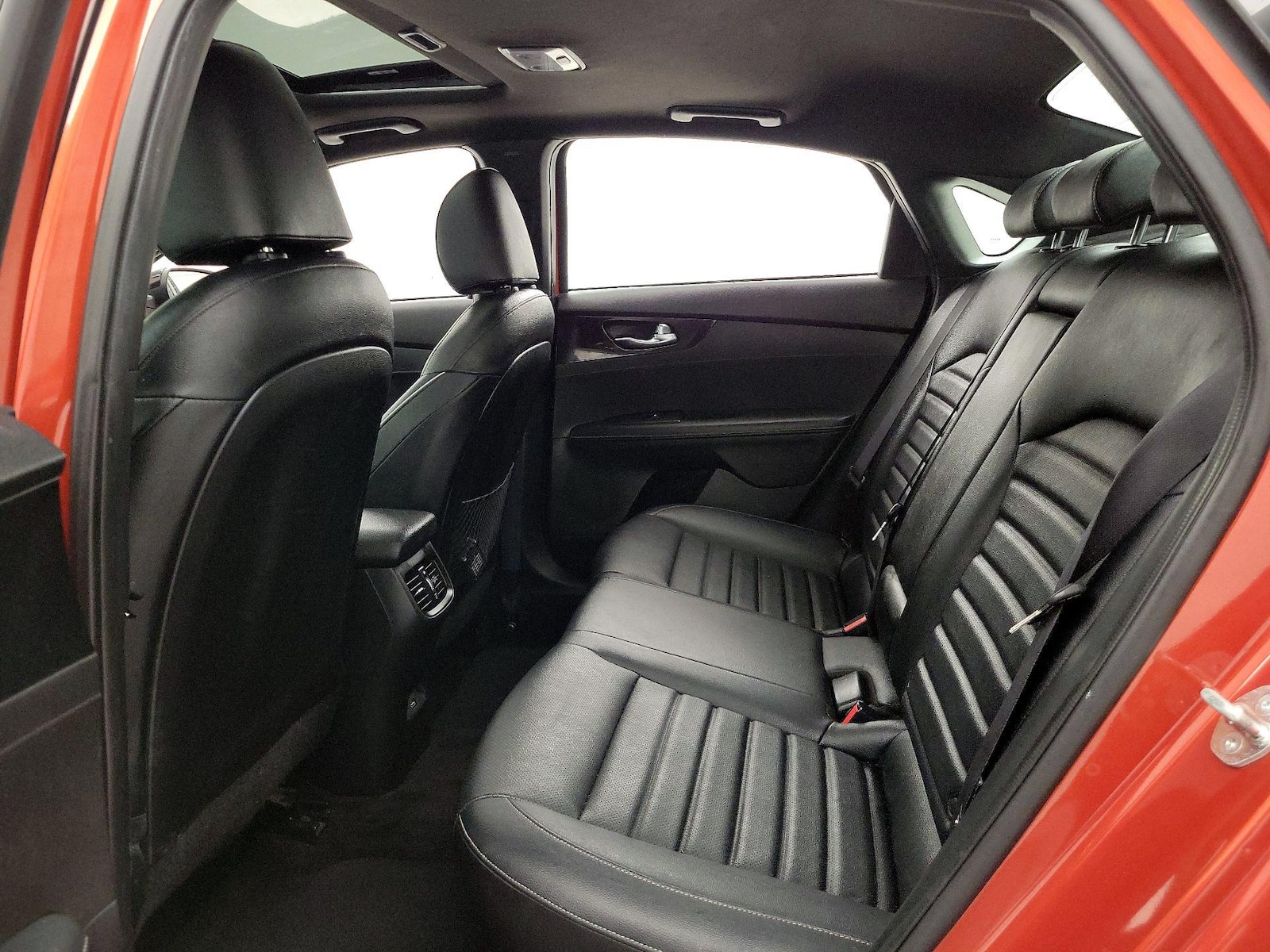 2024 Kia Forte GT-Line - Photo 22