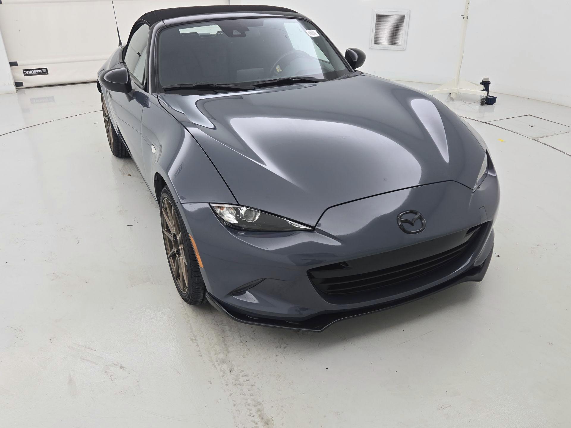 Thumbnail: 2021 Mazda MX-5 Miata - 1