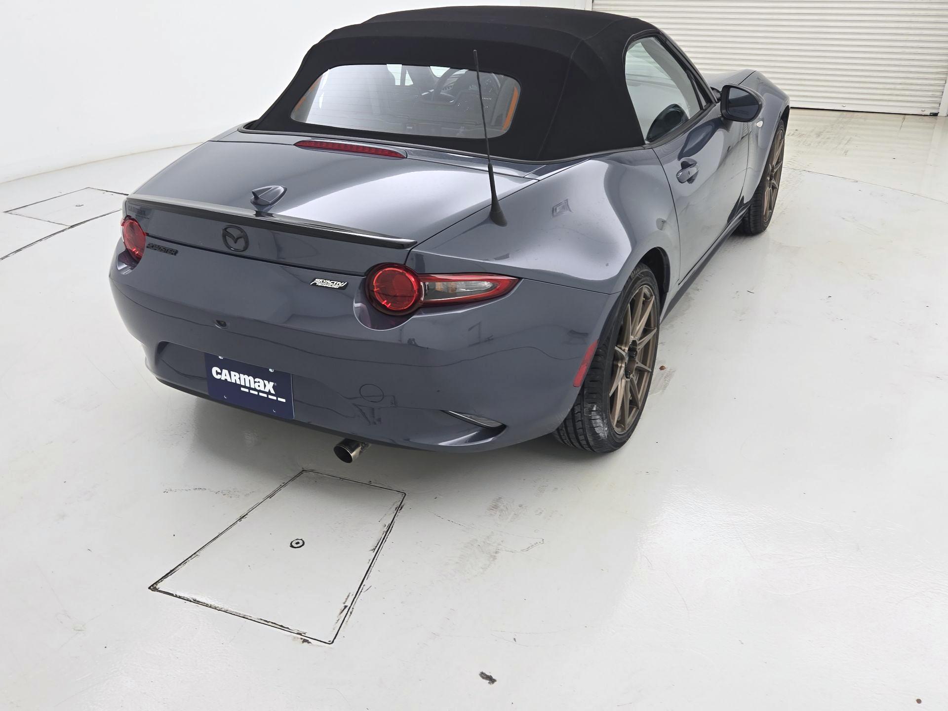 Thumbnail: 2021 Mazda MX-5 Miata - 5