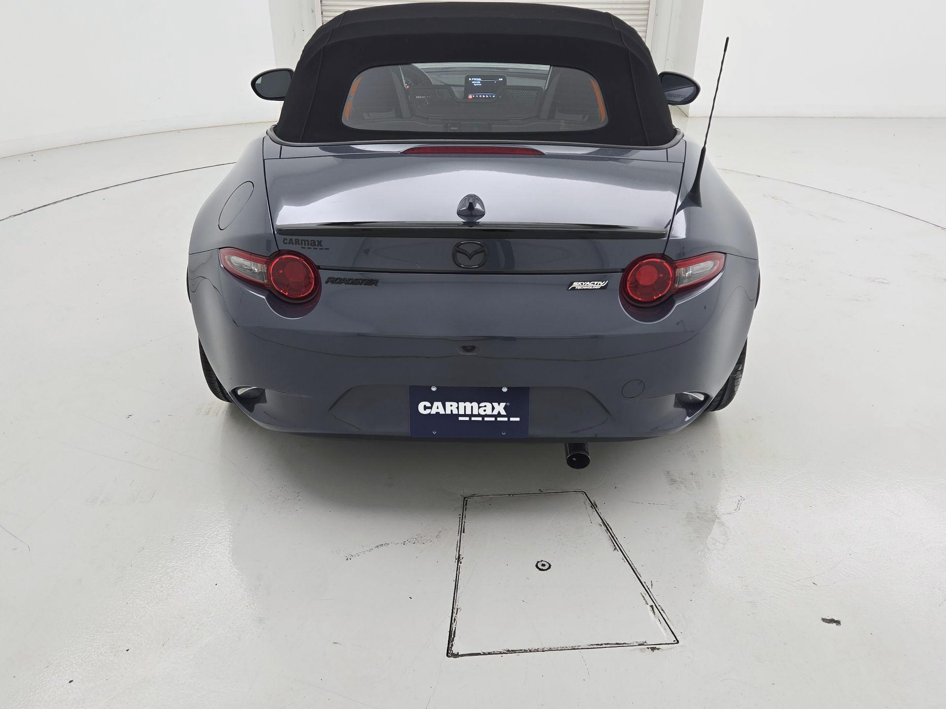 Thumbnail: 2021 Mazda MX-5 Miata - 6