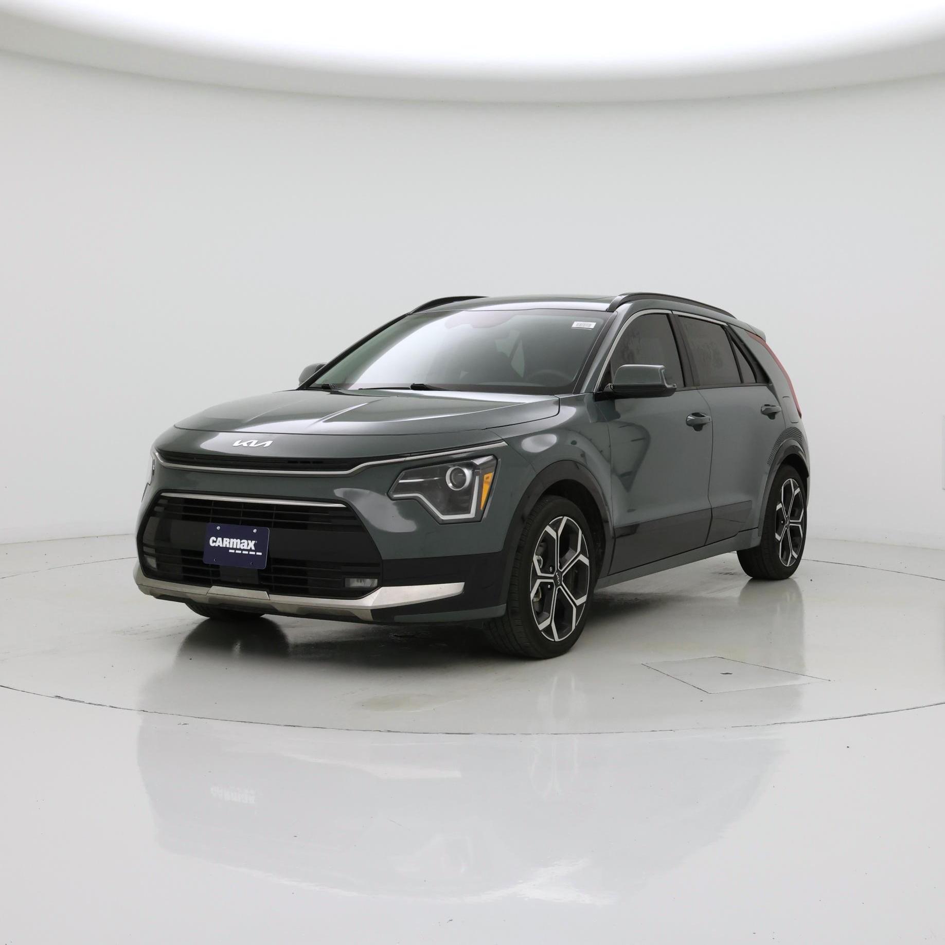 Thumbnail: 2024 Kia Niro - 4