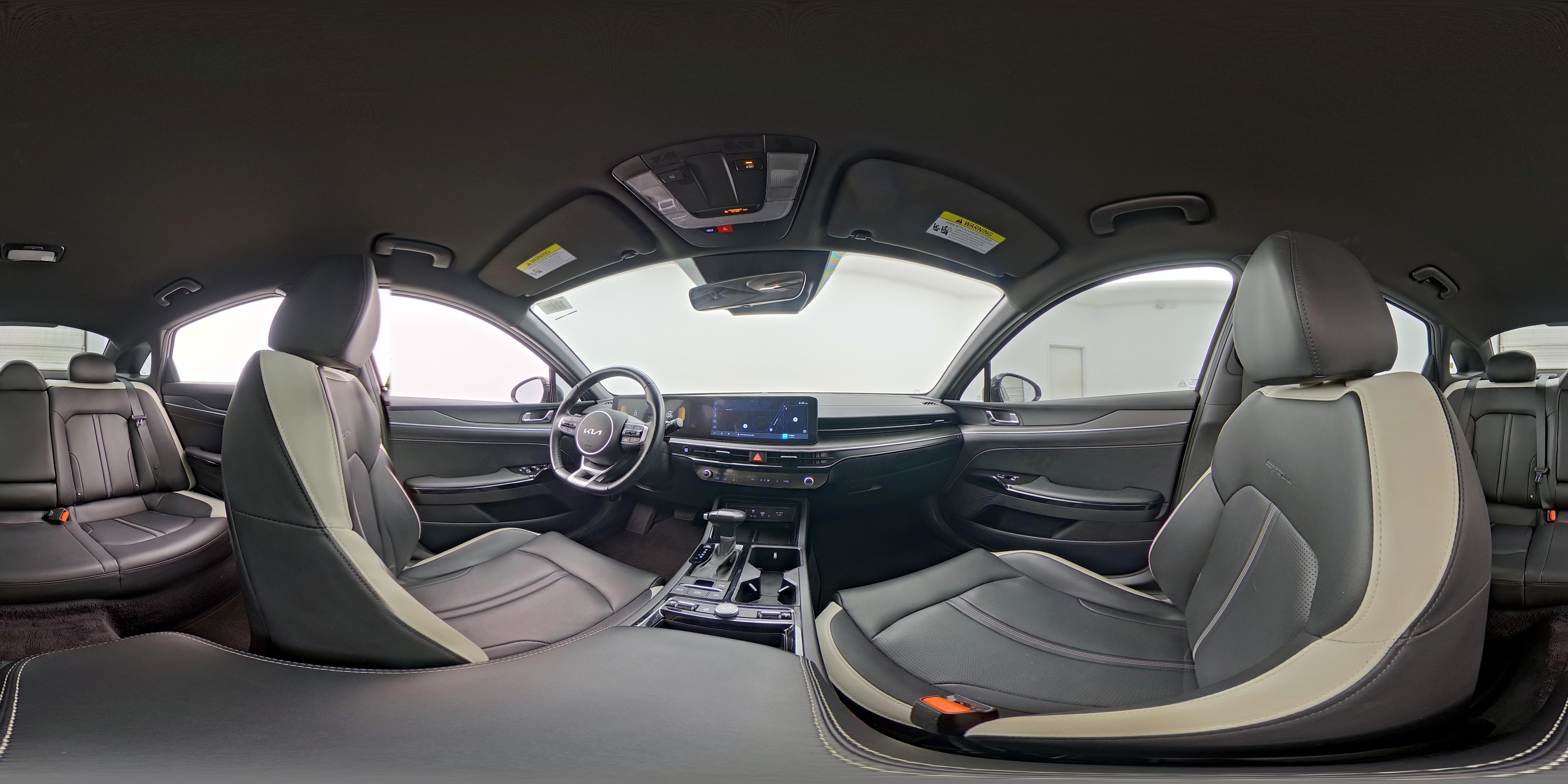 2025 Kia K5 GT-Line - Photo 25