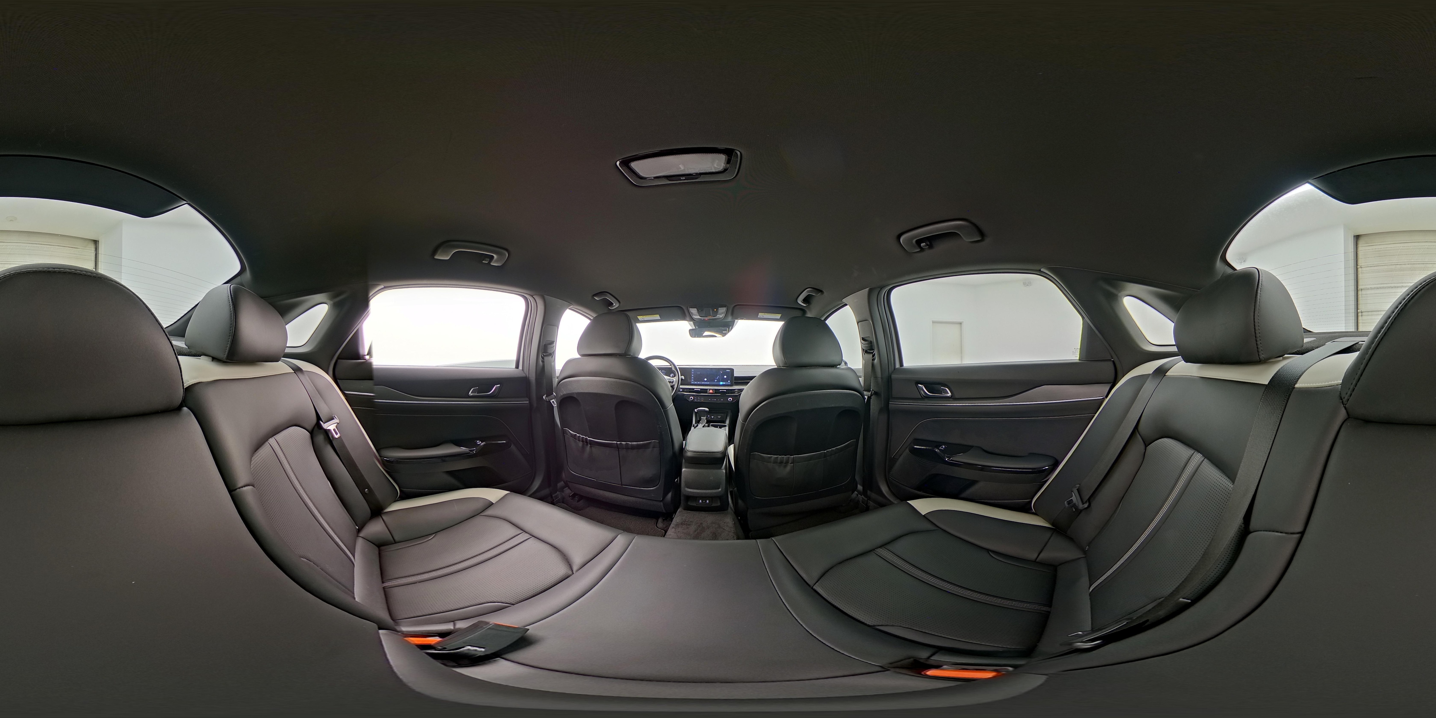 2025 Kia K5 GT-Line - Photo 26